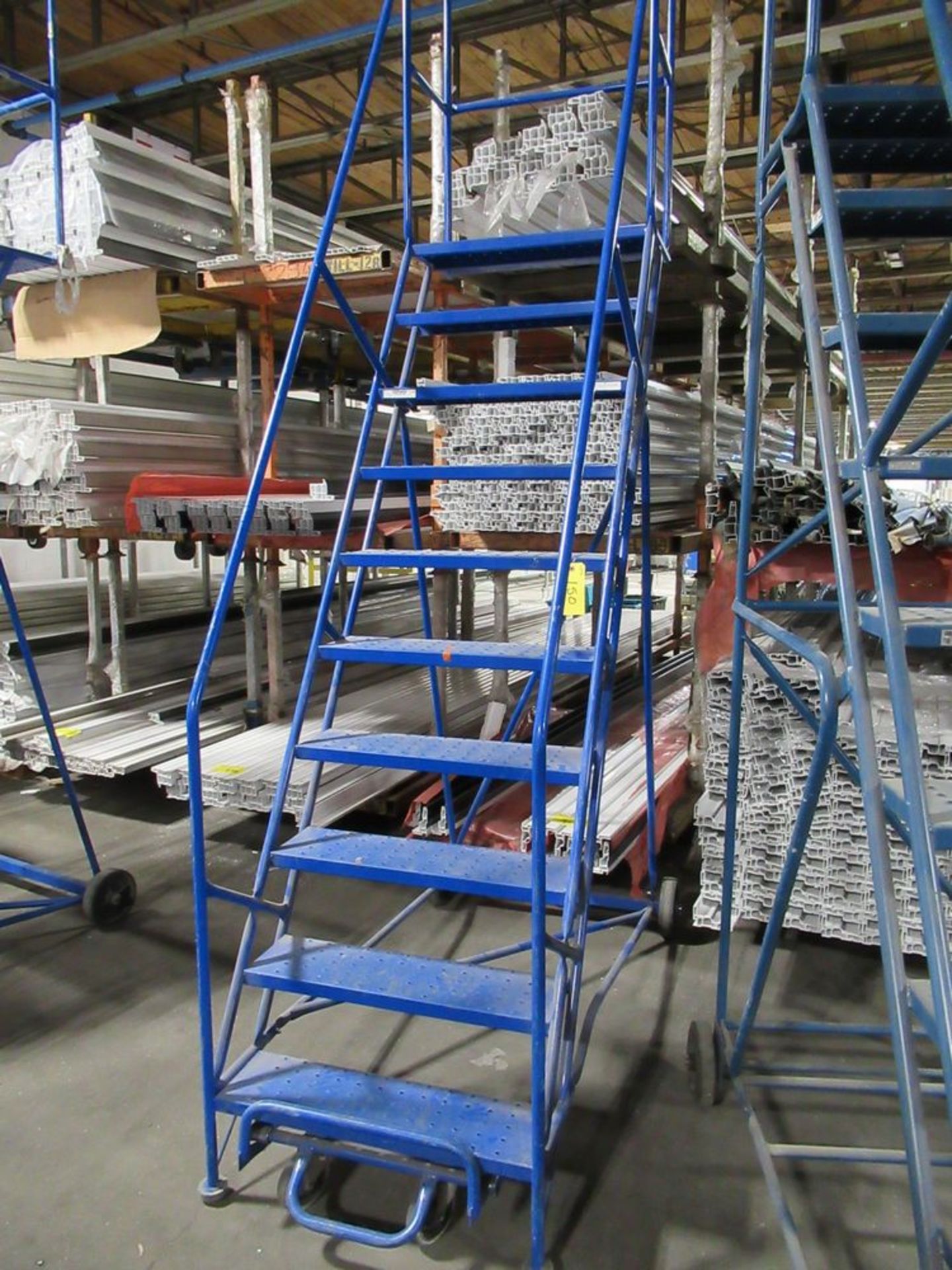 CANWAY 10H 10-STEP WAREHOUSE LADDER - Image 2 of 2