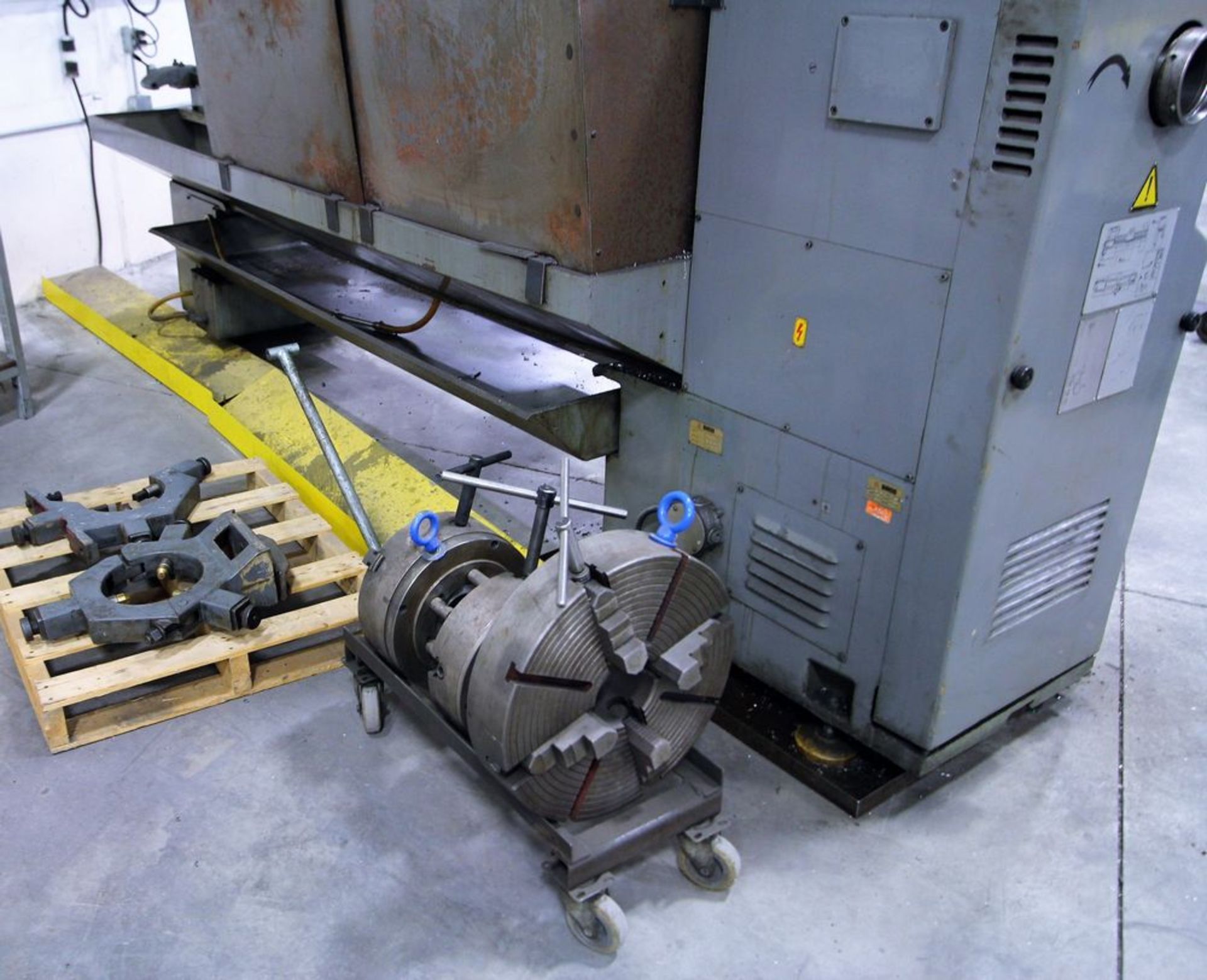 SIRCO PA 19-4, ENGINE LATHE, 19" X 80" C.C., 4" SPINDLE BORE, STEADY, FALLOWER, CHUCKS, ACU-RITE, - Image 5 of 13