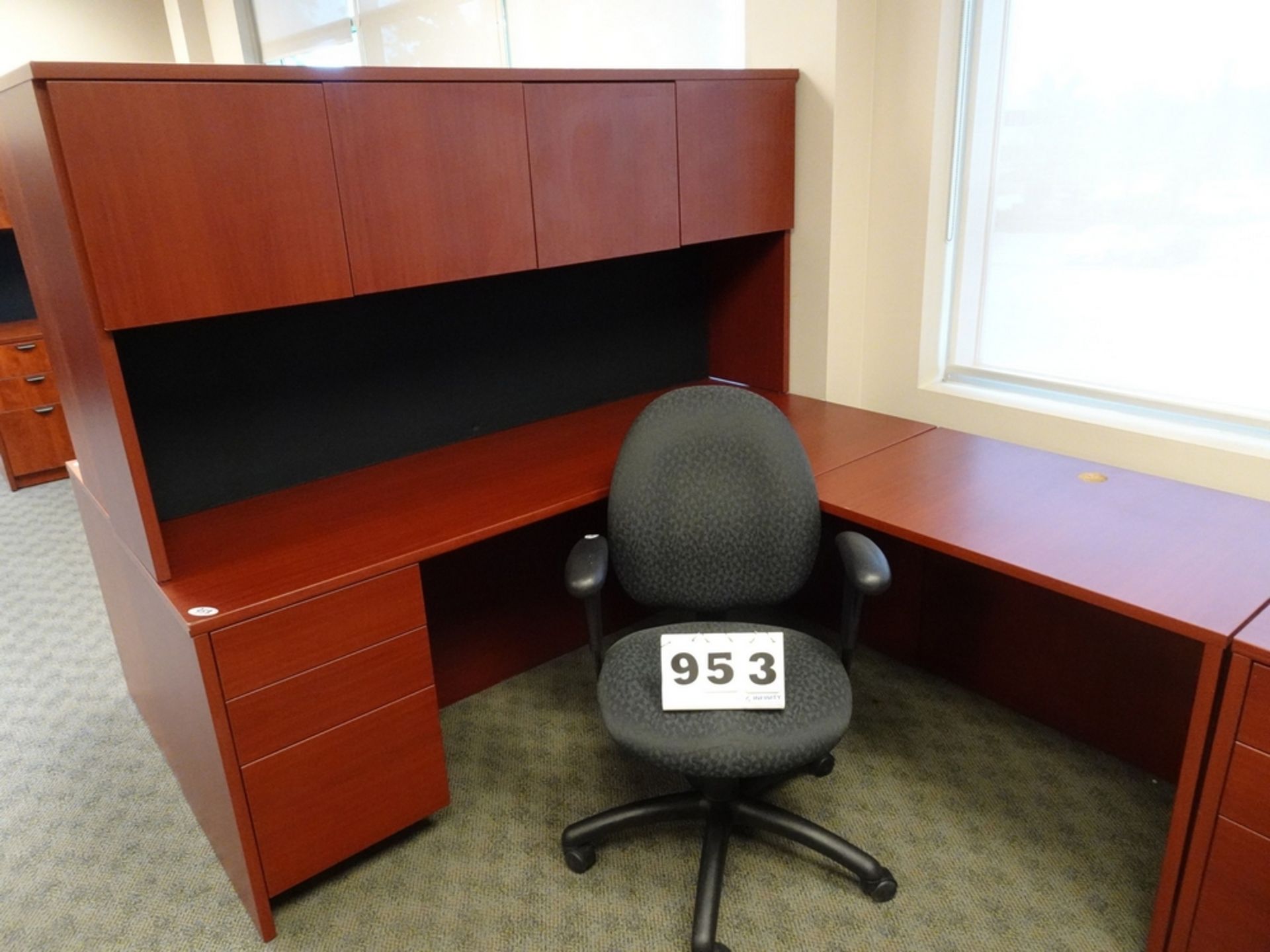 L SHAPED DESK W/STORAGE AND STENO CHAIR