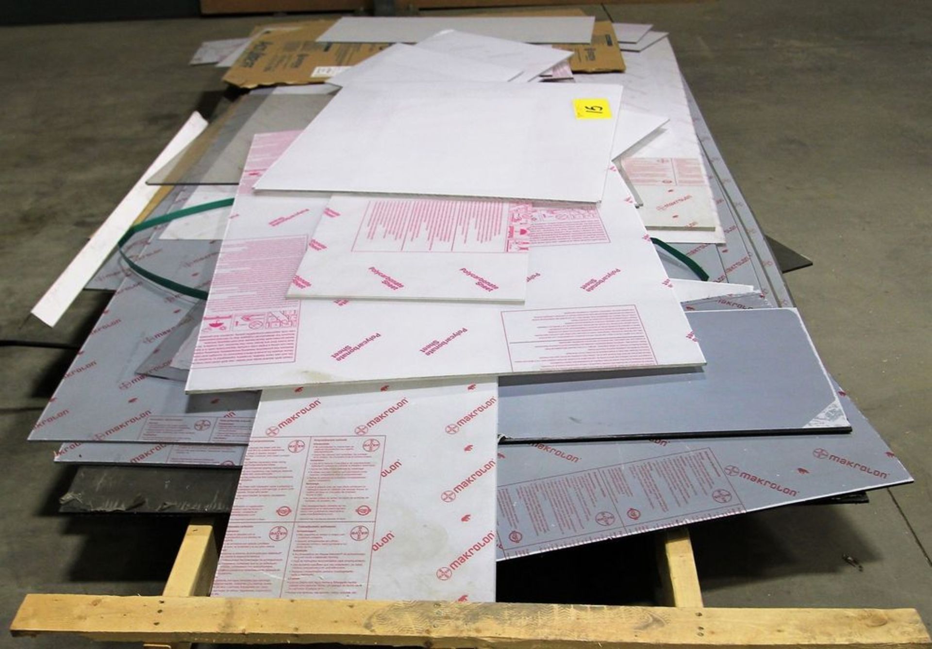 LOT OF (2) PALLETS OF ASSORTED SIZES OF PLEXIGLASS ETC - Image 3 of 3