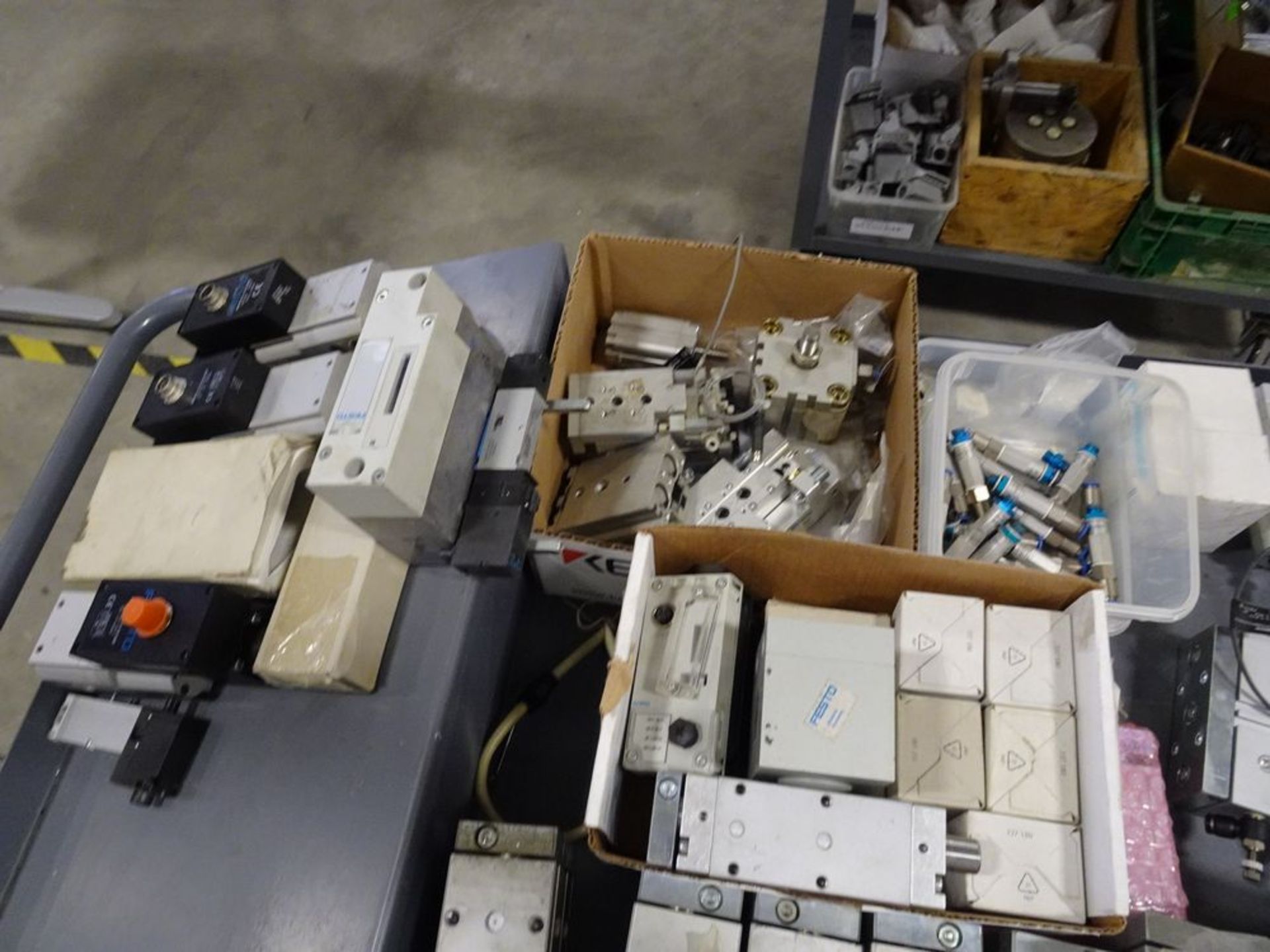 ASSORTED PRODUCT, CYLINDERS, FESTO VALVES, FITTINGS, ETC. - Image 3 of 5
