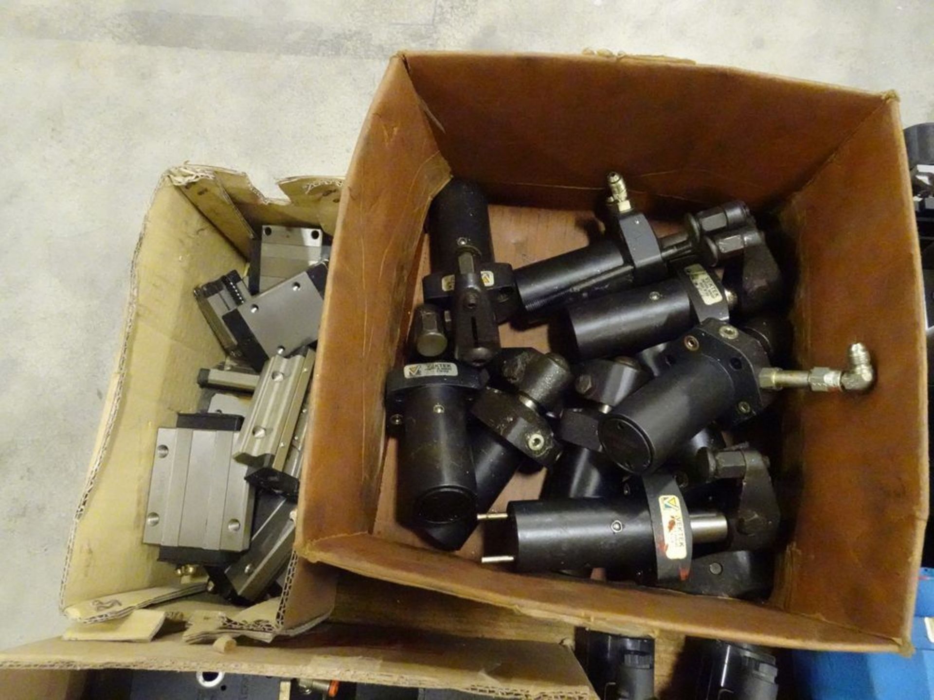 ASSORTED PRODUCT, CYLINDERS, VALVES, DRIVES, ETC. - Image 6 of 6