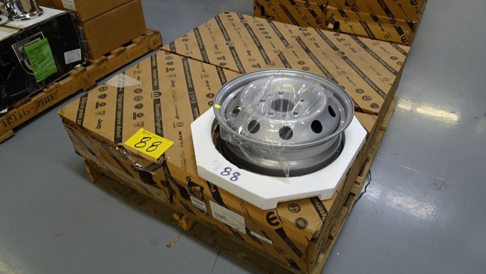 5-HOLE STEEL RIMS (REUTER)