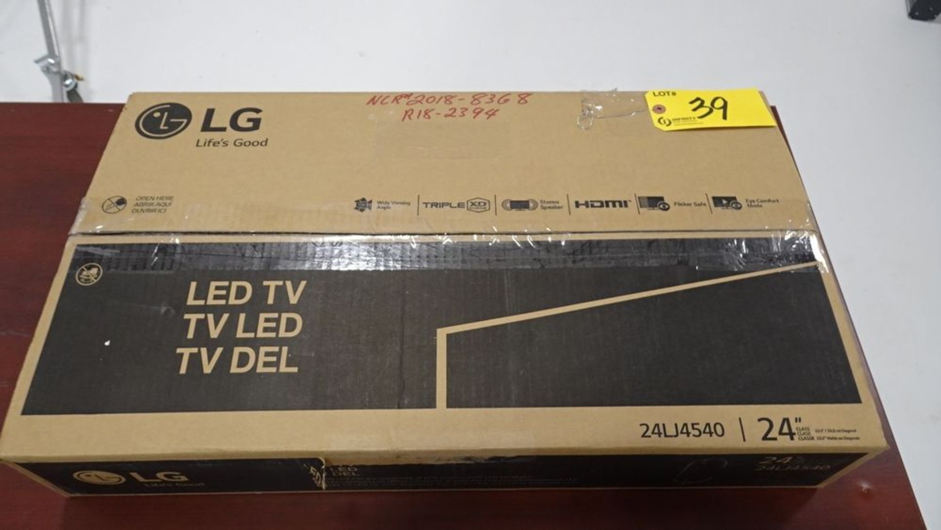 LG 24" LED TV (REUTER)