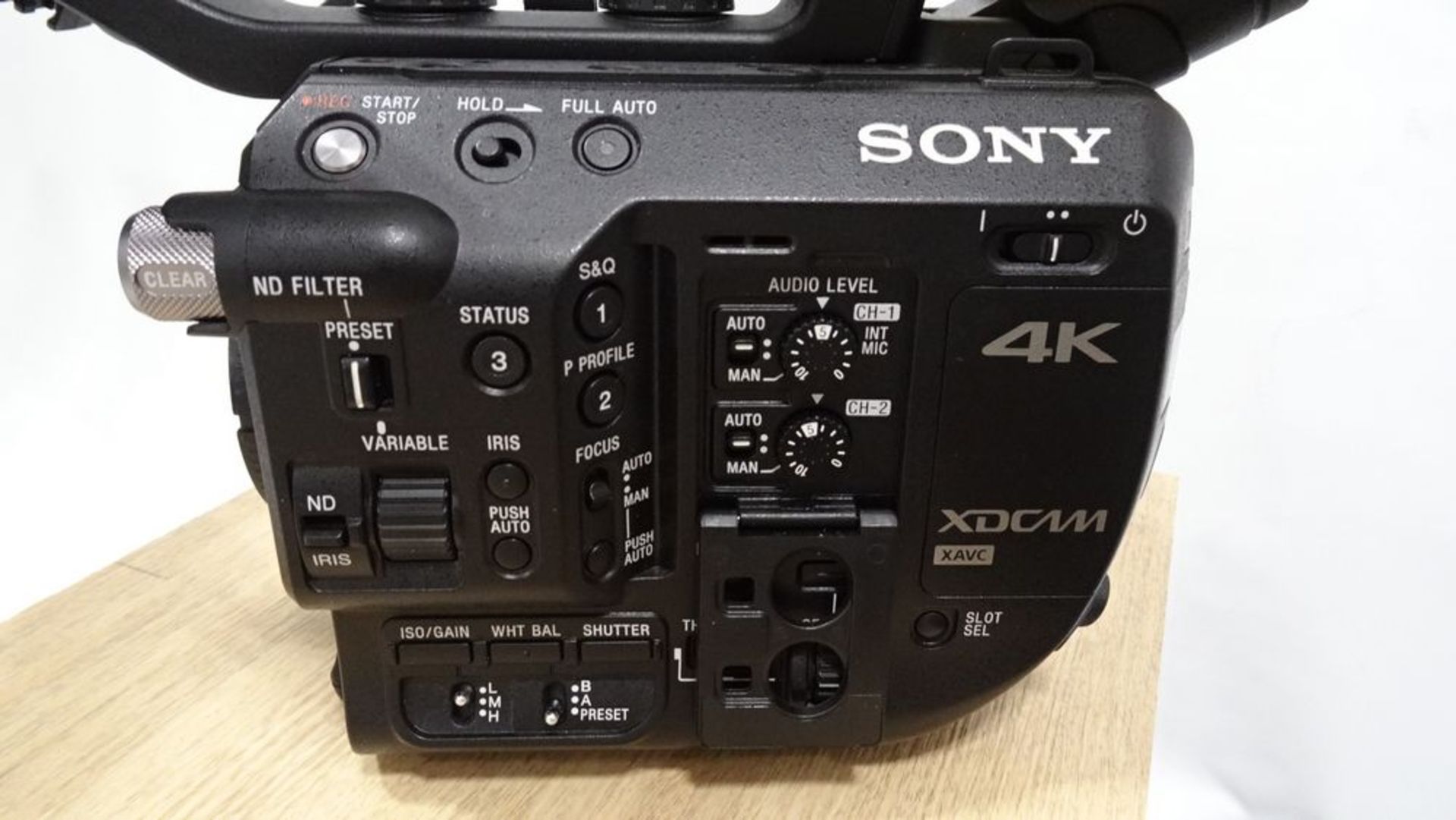 2017 SONY 4K XD CAM XAVC SOLID STATE MEMORY CAMCORDER, S/N 1207196 (REUTER)