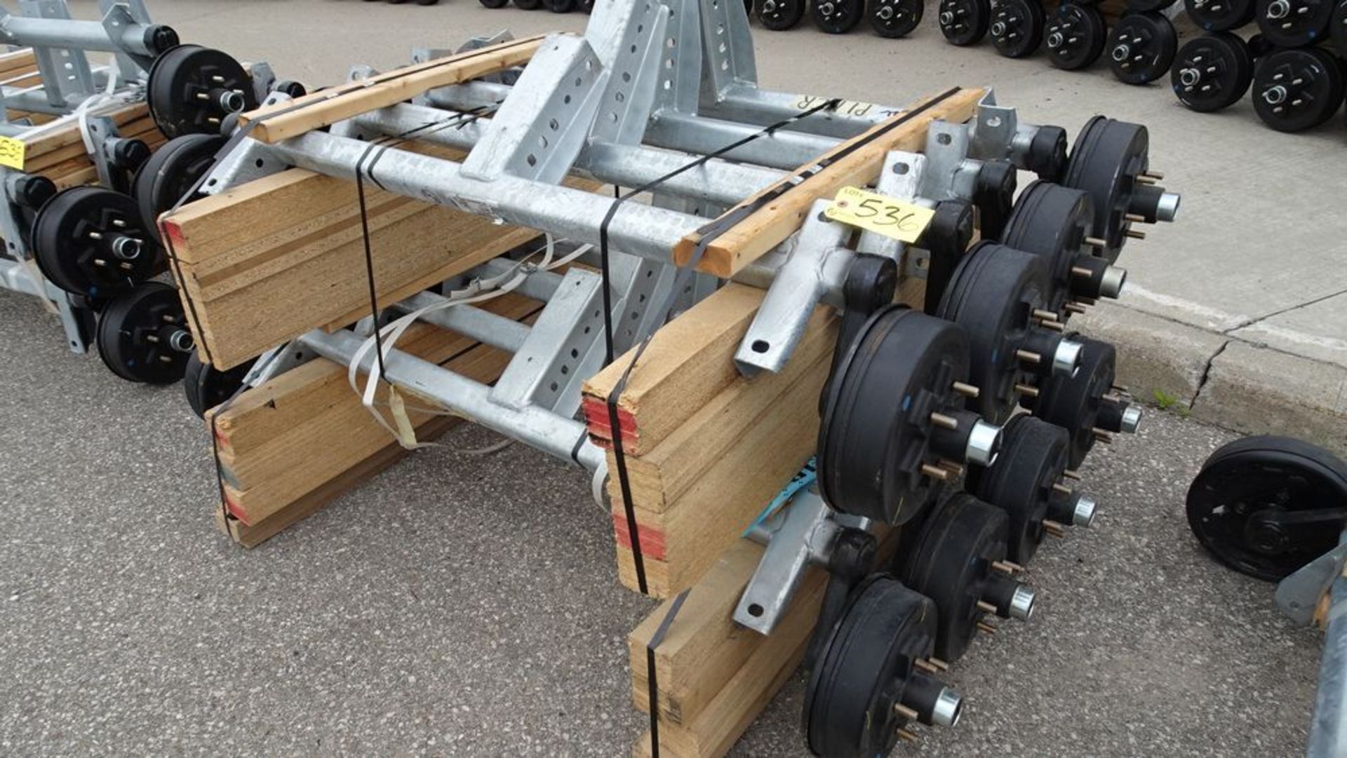 TRAILER AXLES (REUTER)