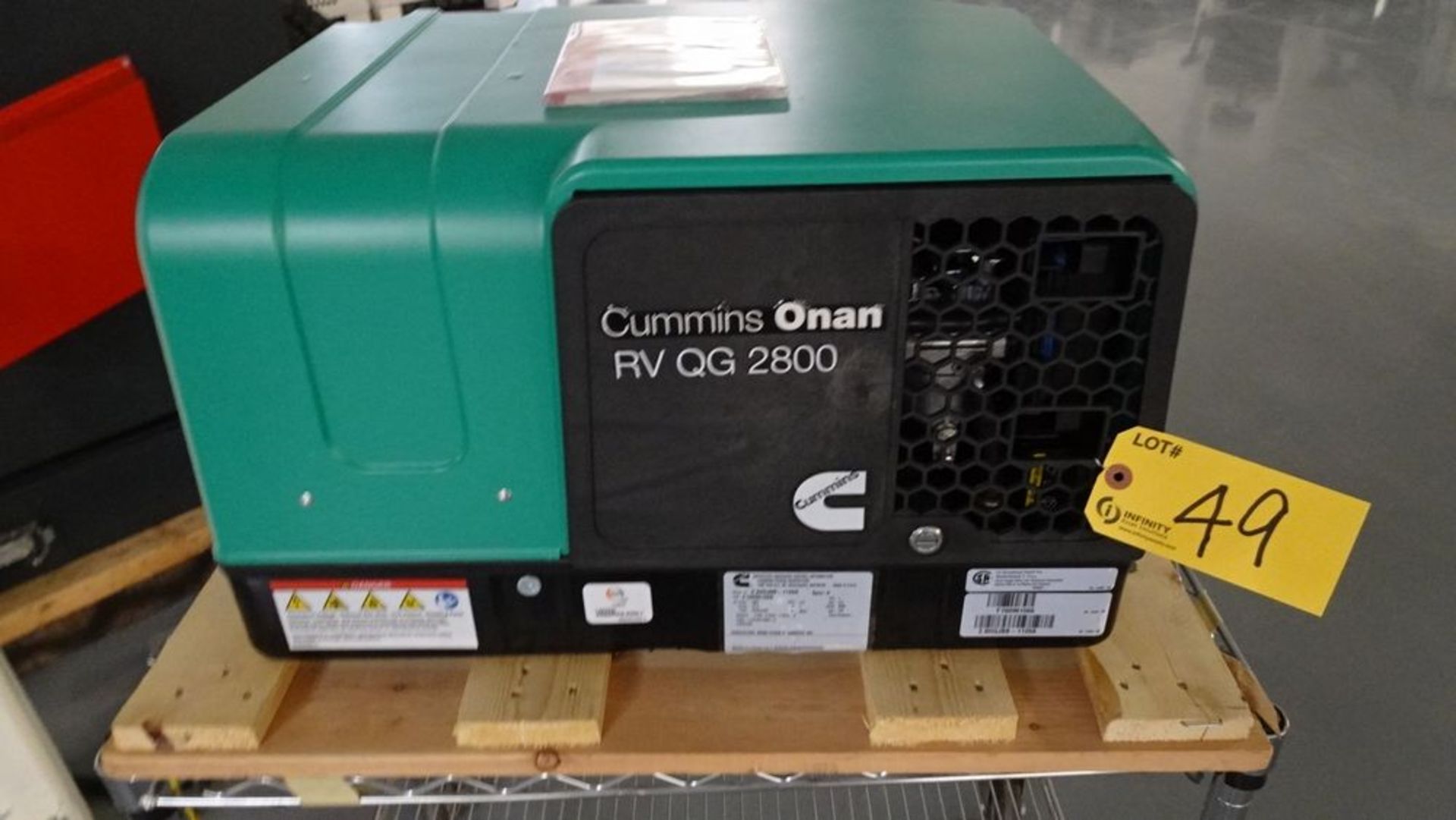 CUMMINS ONAN RVQG2800 PORTABLE GENERATOR SYSTEM, S/N F160961566 (REUTER)