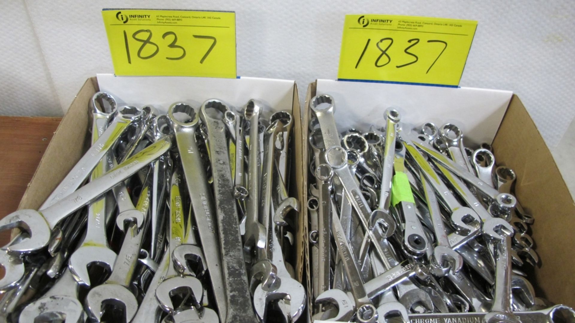 LOT OF 2 WRENCHES (100 SHIRLEY AVE KITCHENER)