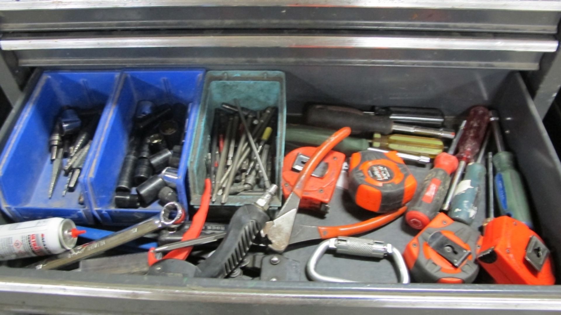 LOT OF 2 ROCK RIVER TOOL BOXES, 12 DRAWERS W/TOOLS (100 SHIRLEY AVE KITCHENER) - Image 6 of 12