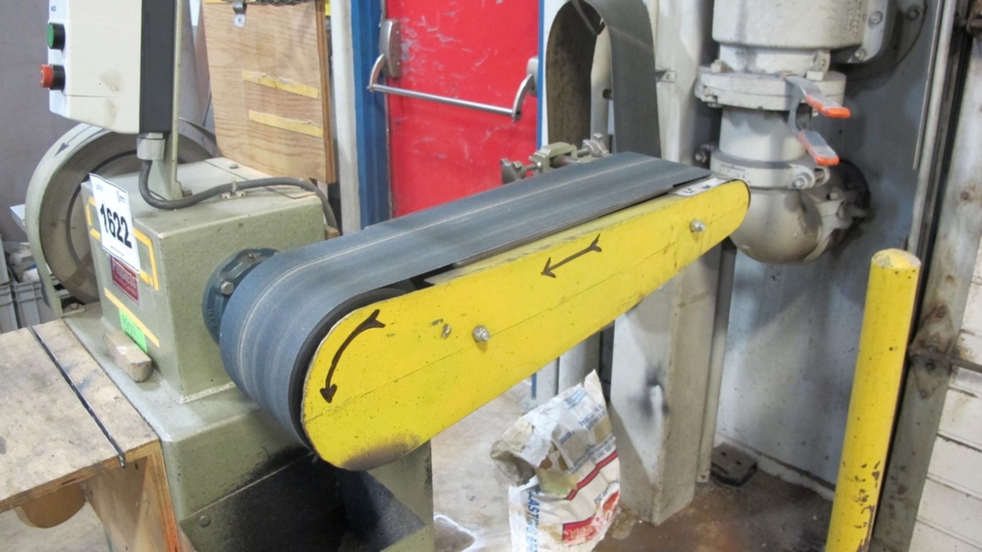 LOT OF PROGRESS P-12-60, 12" DISC/6" BELT SANDER (100 SHIRLEY AVE KITCHENER) - Image 3 of 3