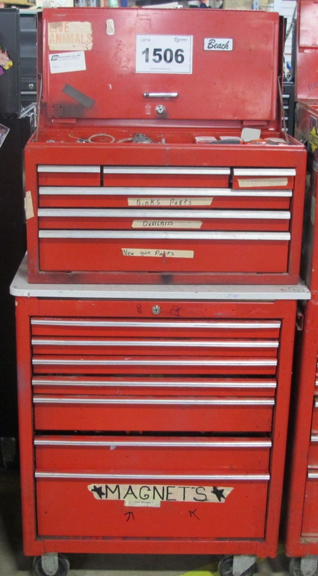 LOT OF 2 BEACH TOOL BOXES, 13 DRAWERS W/TOOLS (100 SHIRLEY AVE KITCHENER)