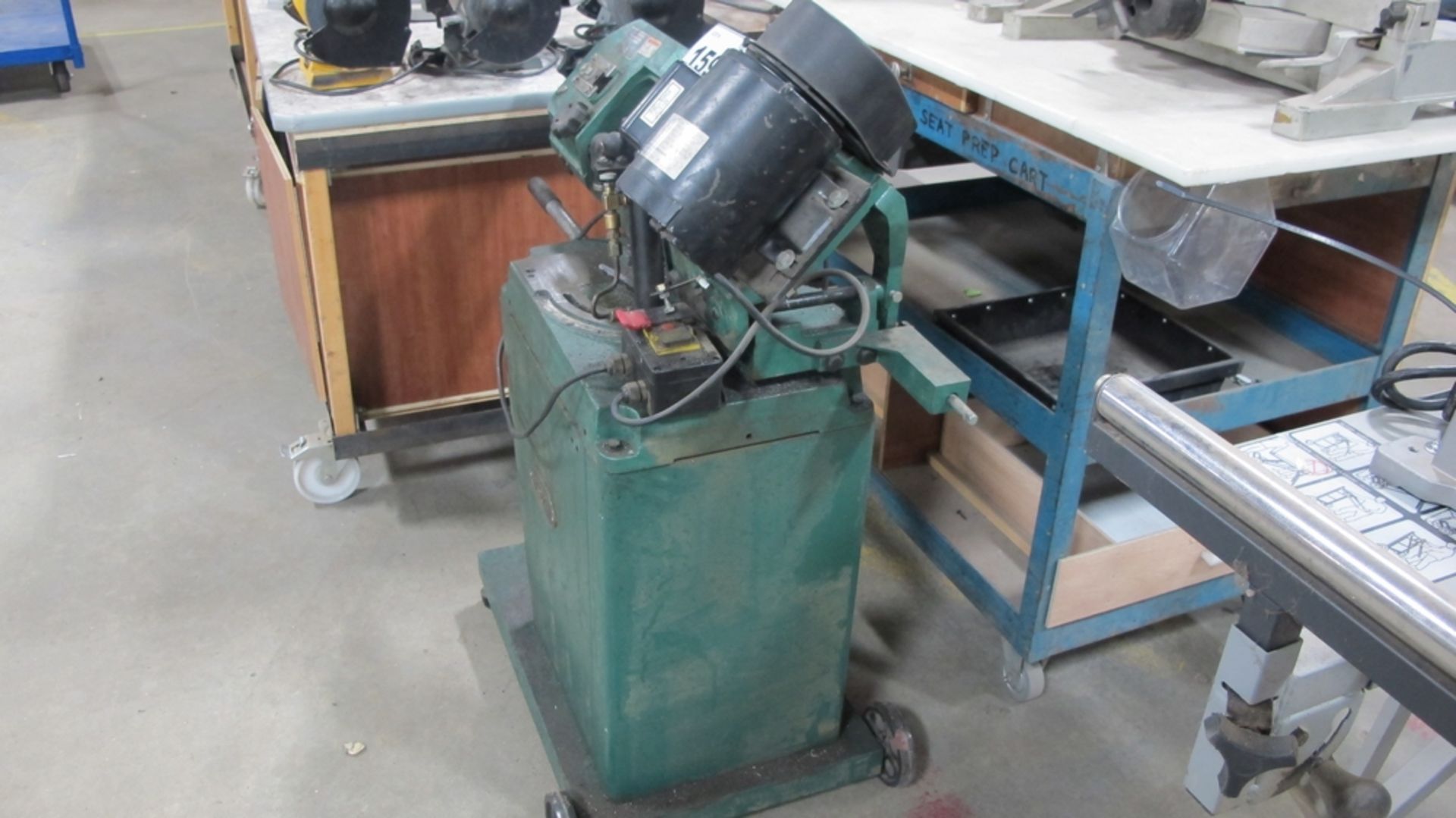 LOT OF GRIZZLY, MODEL 69742, HORIZONTAL BANDSAW, S/N 514629 (100 SHIRLEY AVE KITCHENER) - Image 2 of 4