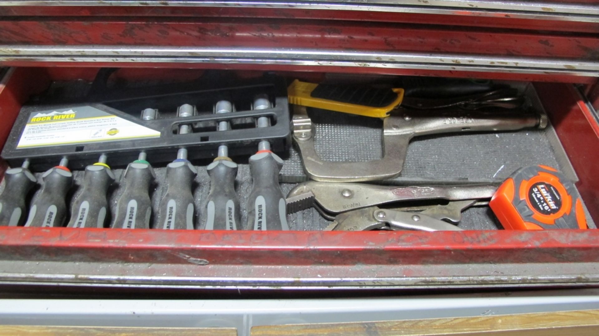 LOT OF 1 A-T TOOLS TOOL BOX AND SHOP CART, 12 DRAWERS W/TOOLS (100 SHIRLEY AVE KITCHENER) - Image 8 of 9