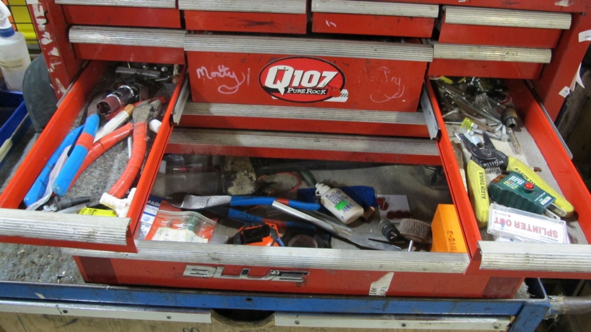 LOT OF 1 BEACH TOOL BOX, 12 DRAWERS W/SHOP CART AND TOOLS (100 SHIRLEY AVE KITCHENER) - Image 5 of 8