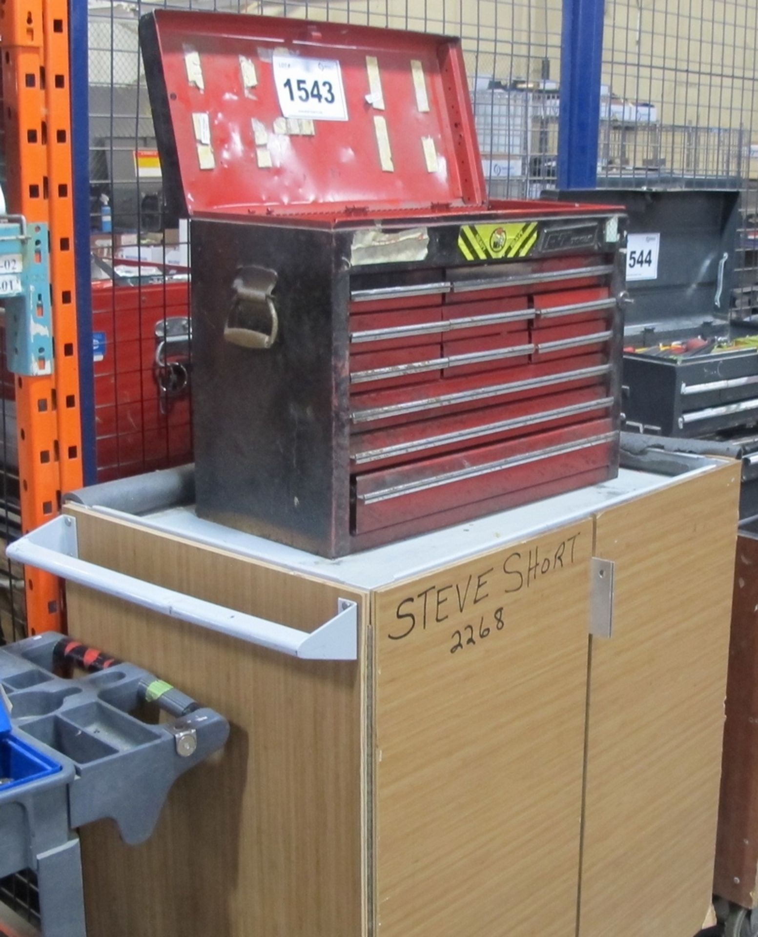 LOT OF 1 A-T TOOLS TOOL BOX AND SHOP CART, 12 DRAWERS W/TOOLS (100 SHIRLEY AVE KITCHENER)