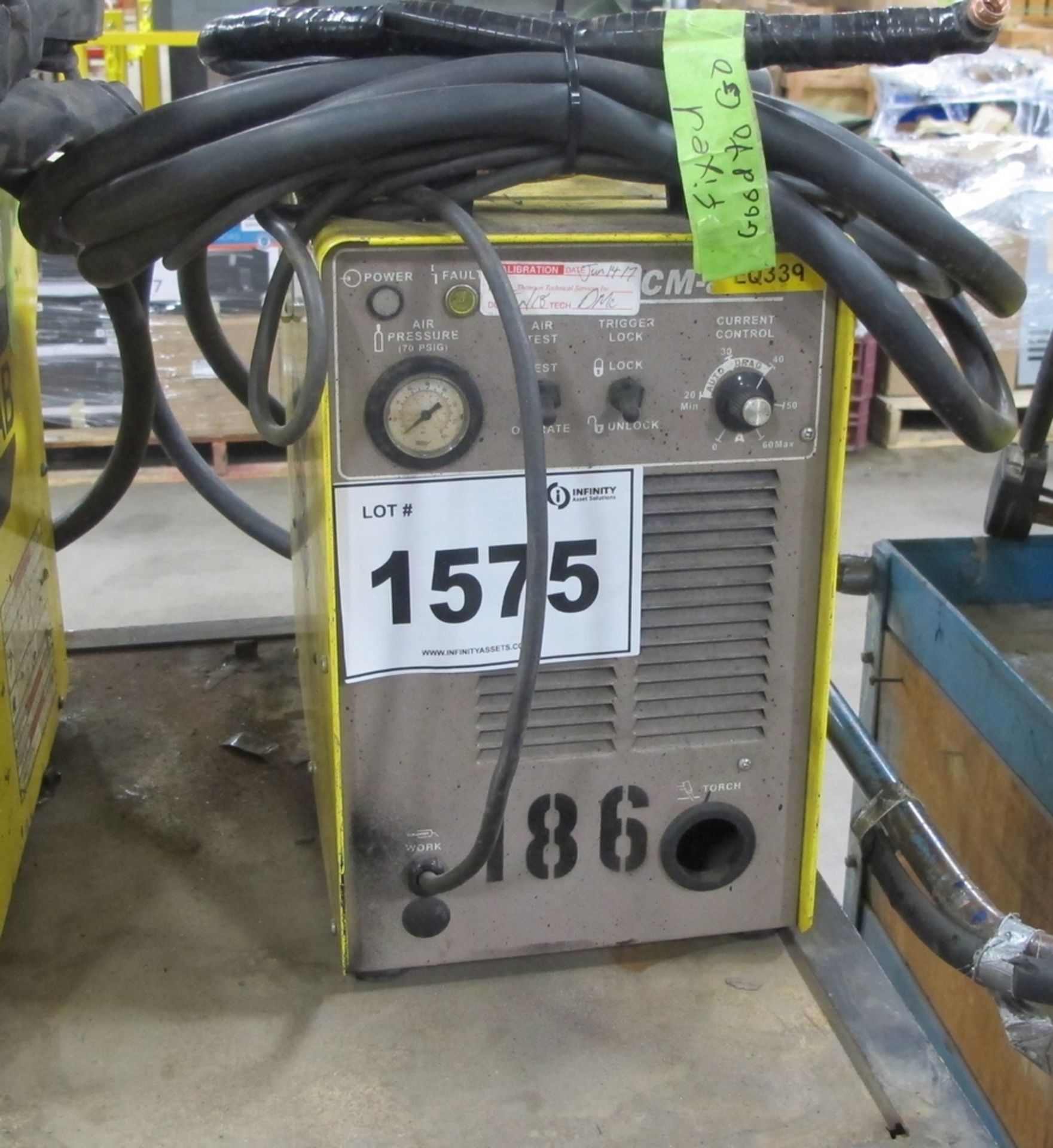 ESAB CM875 MIG WELDER W/TABLE (100 SHIRLEY AVE KITCHENER)