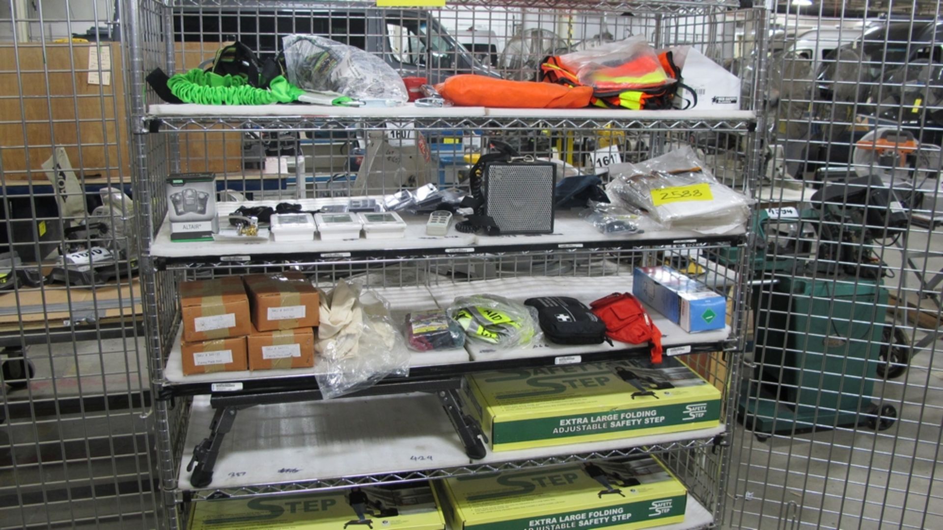LOT OF SAFETY PLATFORMS AND SUPPLIES (100 SHIRLEY AVE KITCHENER)