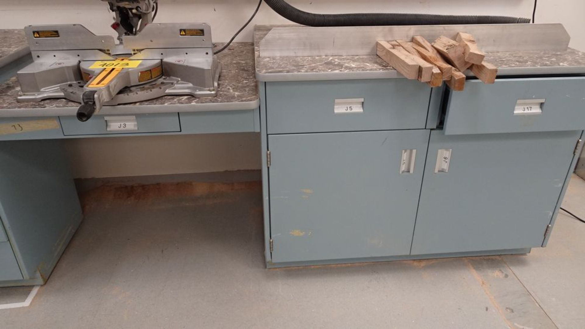 LOT (4) 10-DRAWER WORKBENCHES (REUTER) - Image 4 of 4