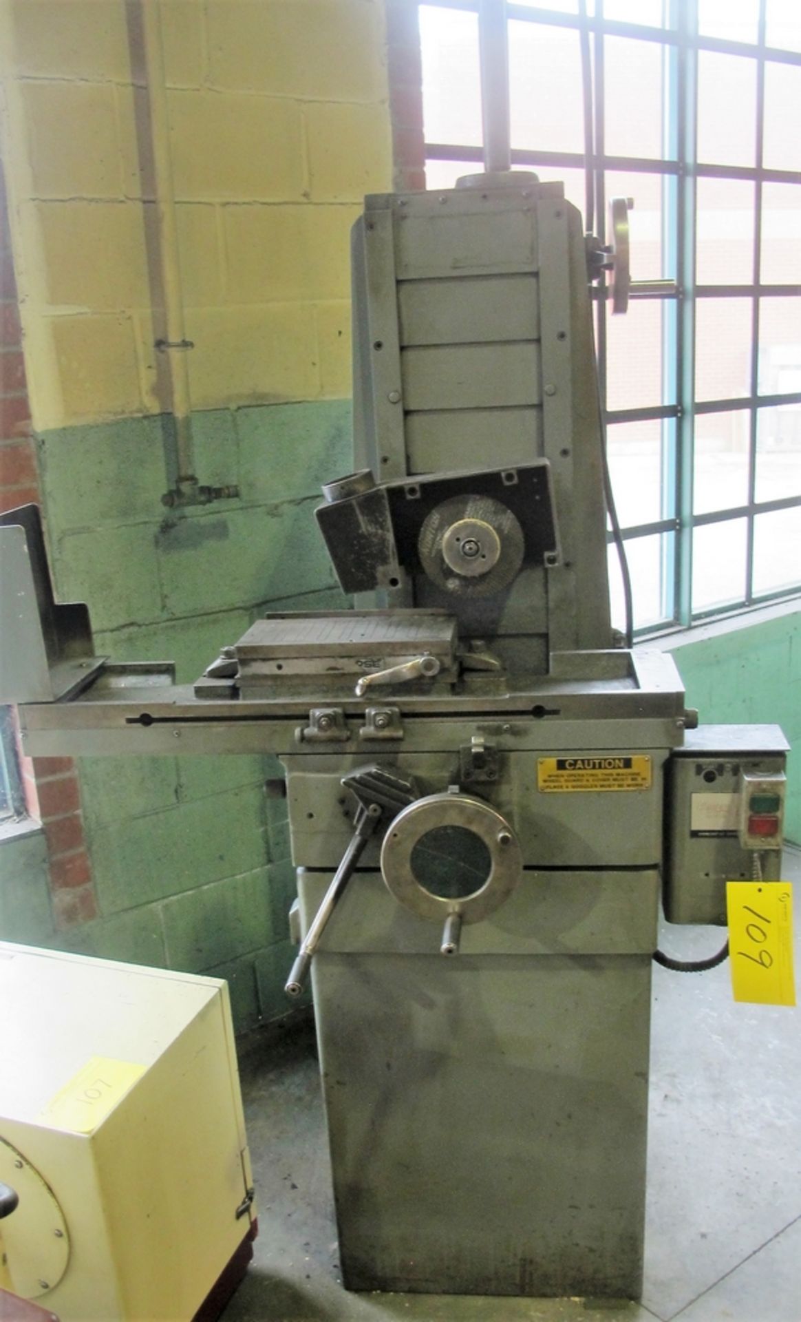 BROWN & SHARPE 6" X 12" SURFACE GRINDER, 6" X 12" MAGNETIC SURFACE PLATE, S/N 528-612-781