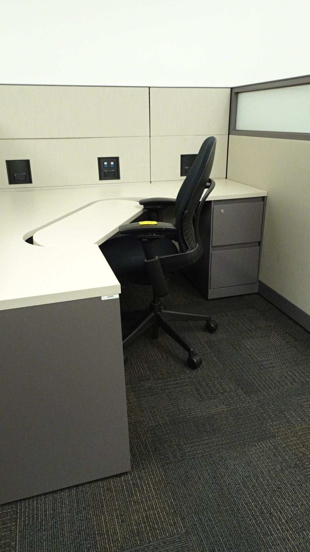 WORKSTATION, 3 STATIONARY DESKS (REUTER) - Image 2 of 2