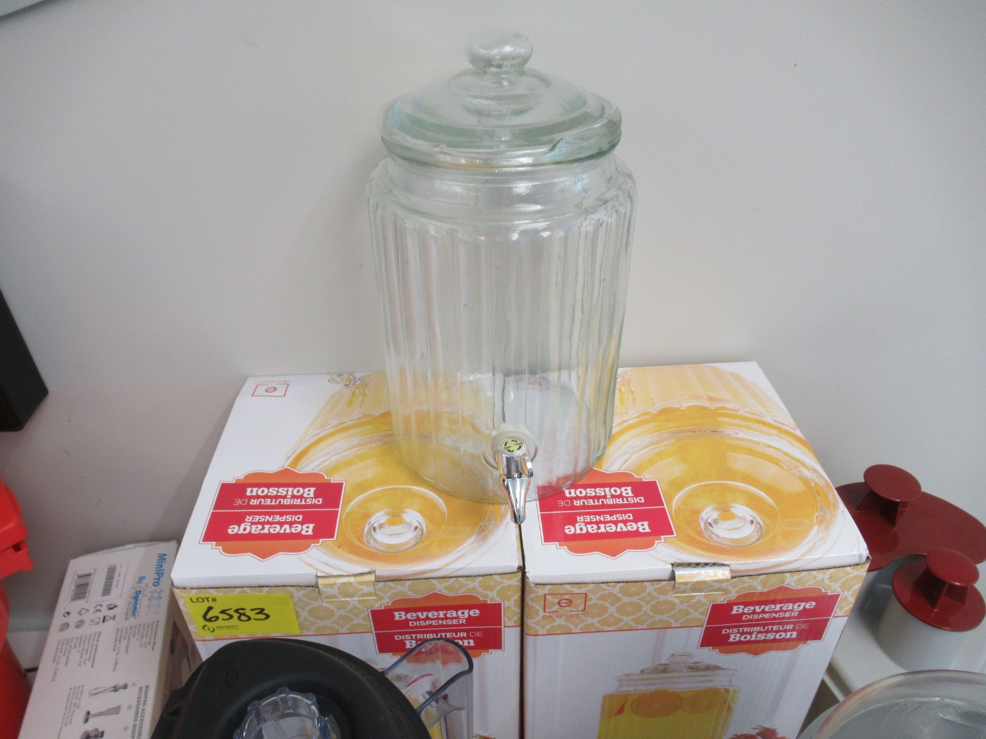 LOT OF FOOD PROCESSOR, BLENDER, COFFEE URN, SALAD SPINNER, BEVERAGE DISPENSER, ETC (REUTER) - Image 3 of 4