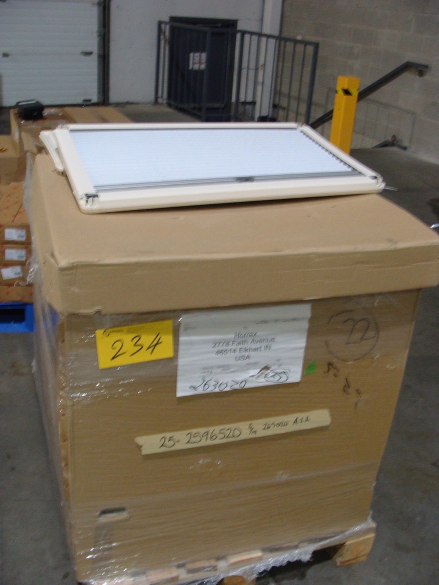 PALLET OF WINDOW SCREENS