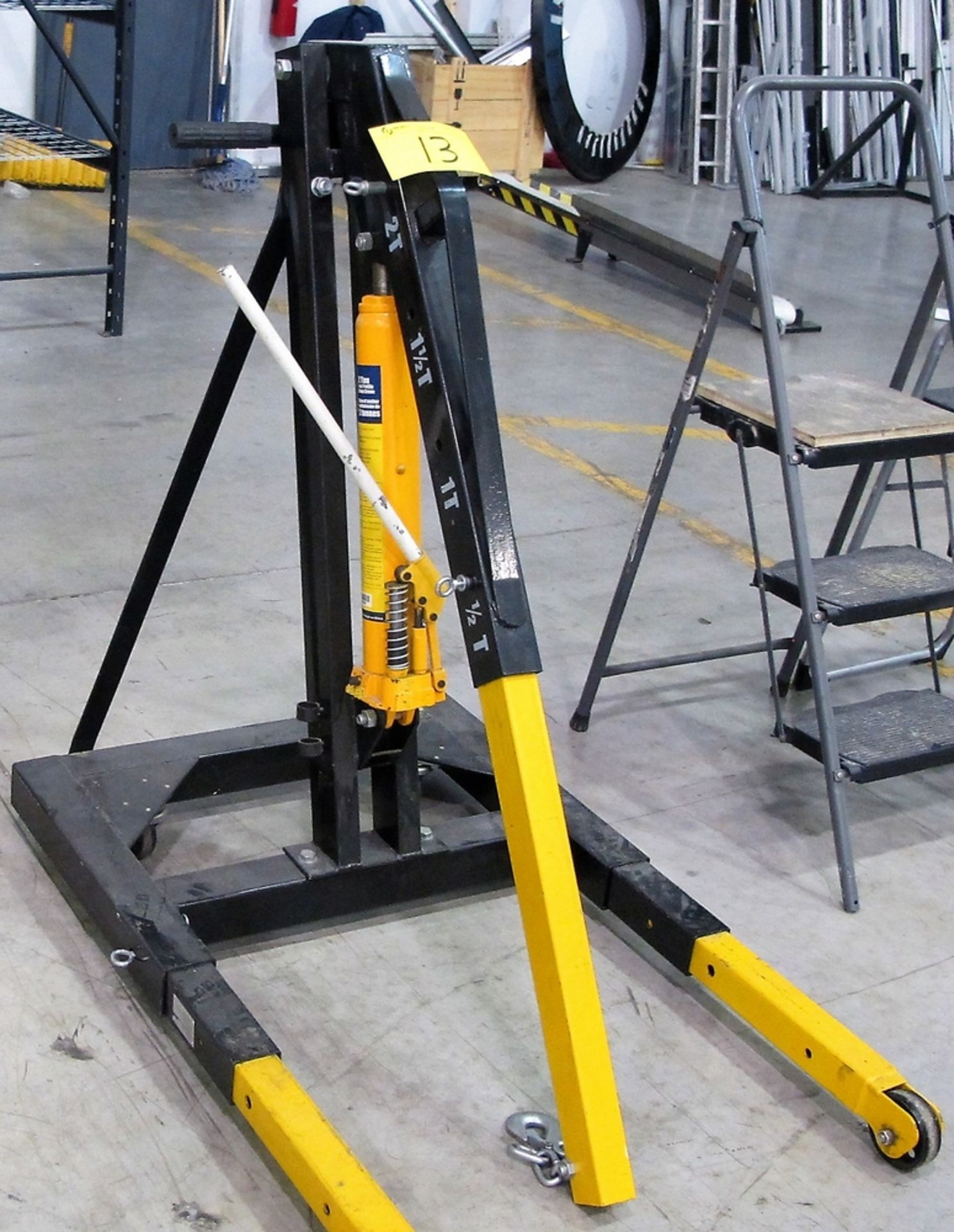 POWERFIST 2 TON LOW PROFILE SHOP CRANE