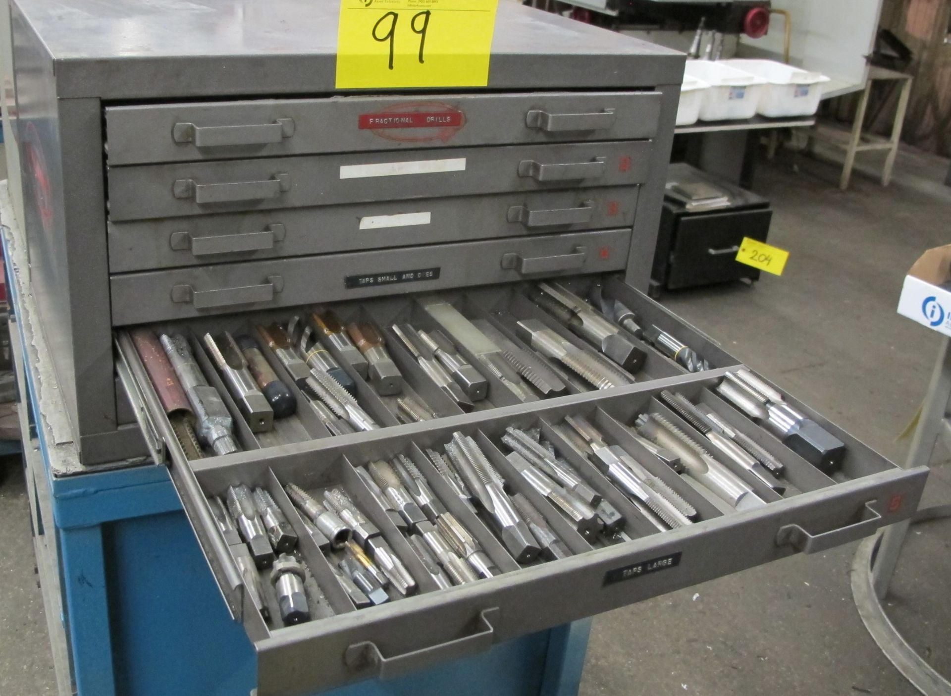 CLEVELAND 7 DRAWER TOOL CASE W/DRILL BIT/ENDMILL STOCK - Image 2 of 6