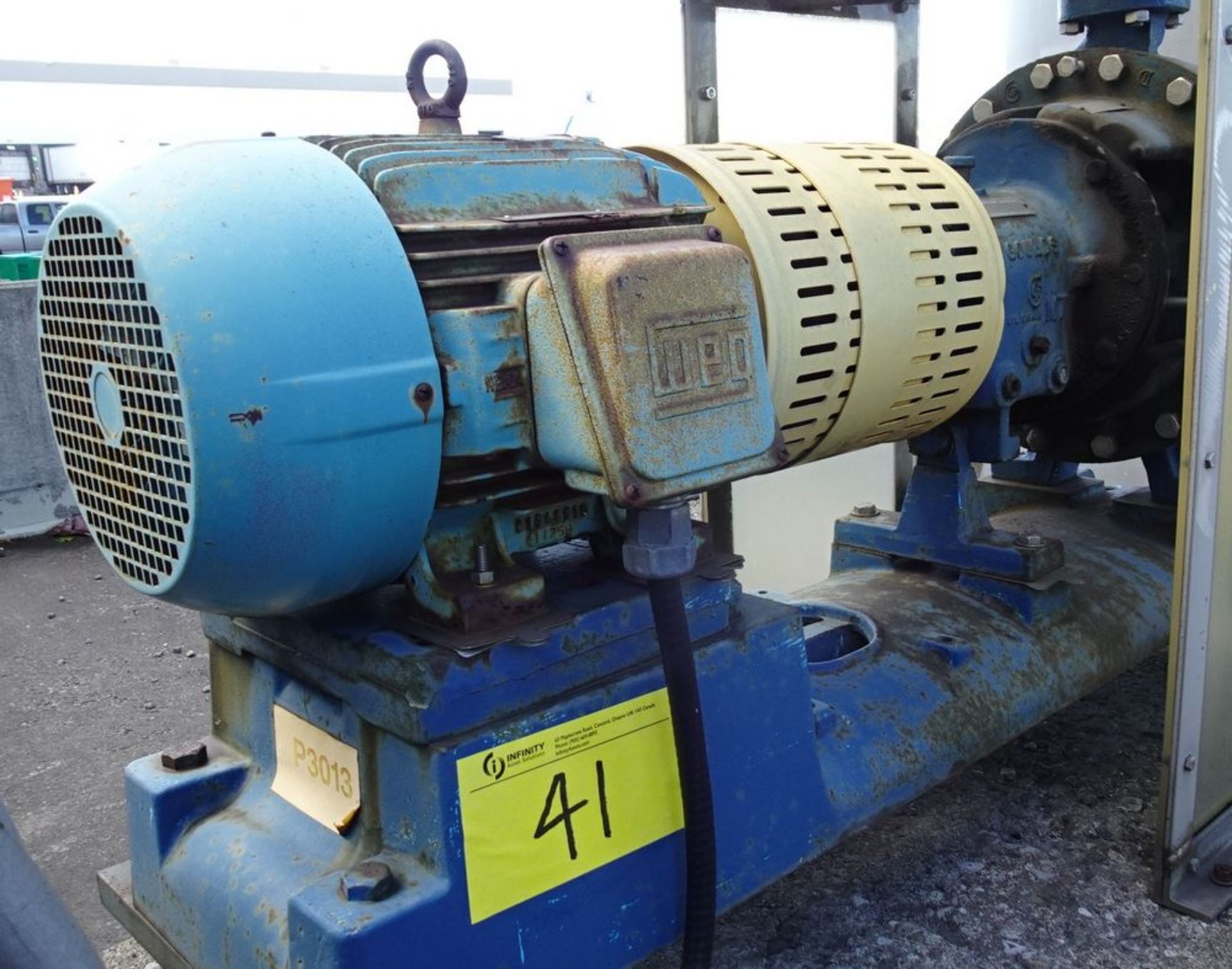 7.5 H.P. 1760 RPM, 575 VOLTS, E/MOTOR C/W GOULDS MODEL 3196 PUMP, 1.50 X 3-13, 120' LIFT, 1750 RPM