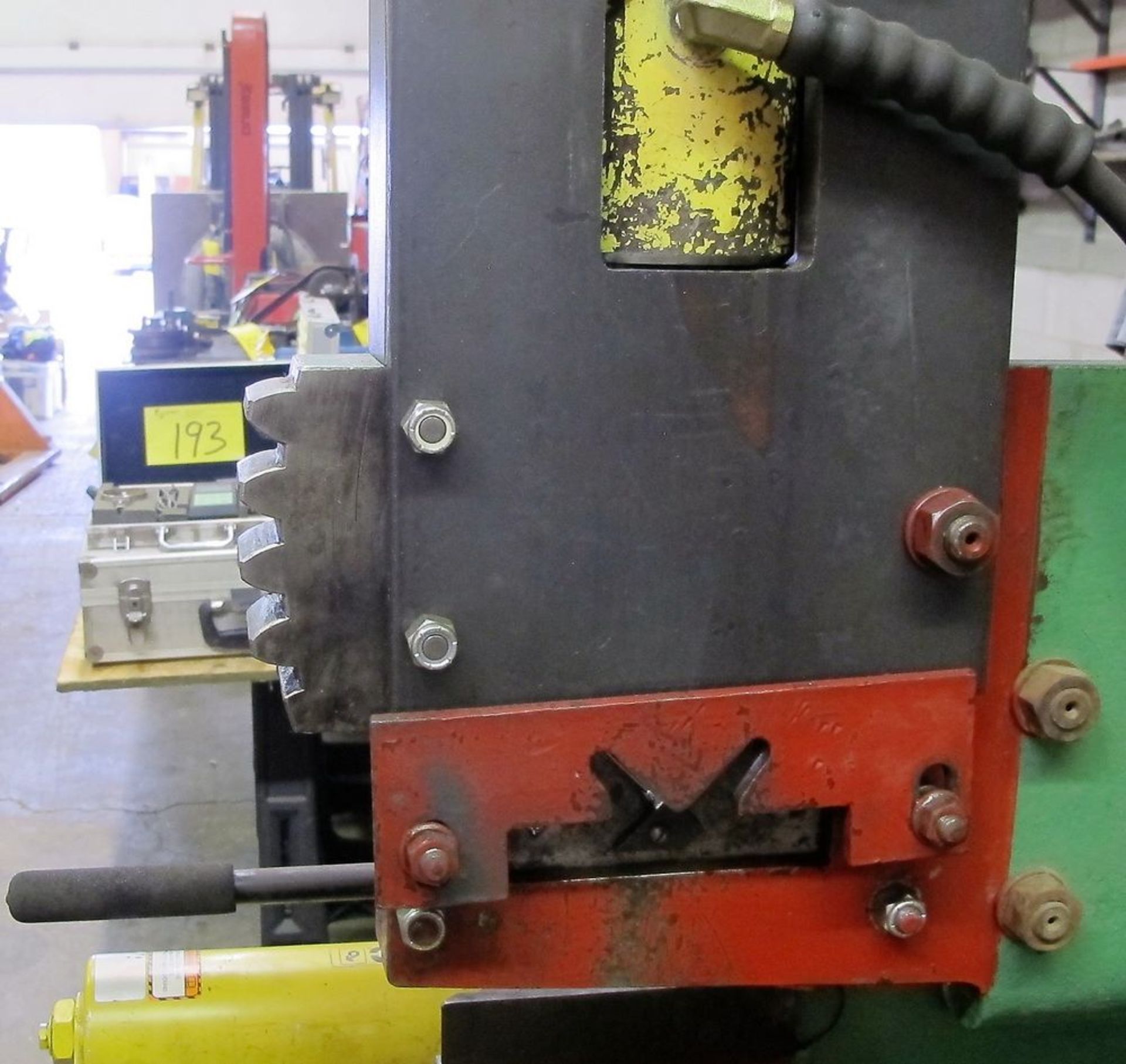 HYDRAULIC SHEAR W/ ENERPAC HYDRAULICS AND METAL HEATER - Image 2 of 5