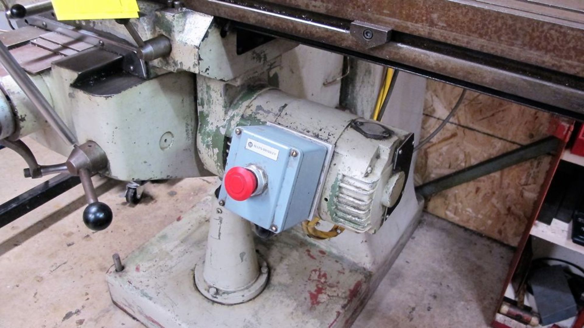 EXCELLO VERTICAL MILLING MACHINE, MODEL 602, S/N 60212011, 575V, 2HP, 85 TO 4,000 RPM, ANILAM DRO, - Image 8 of 8