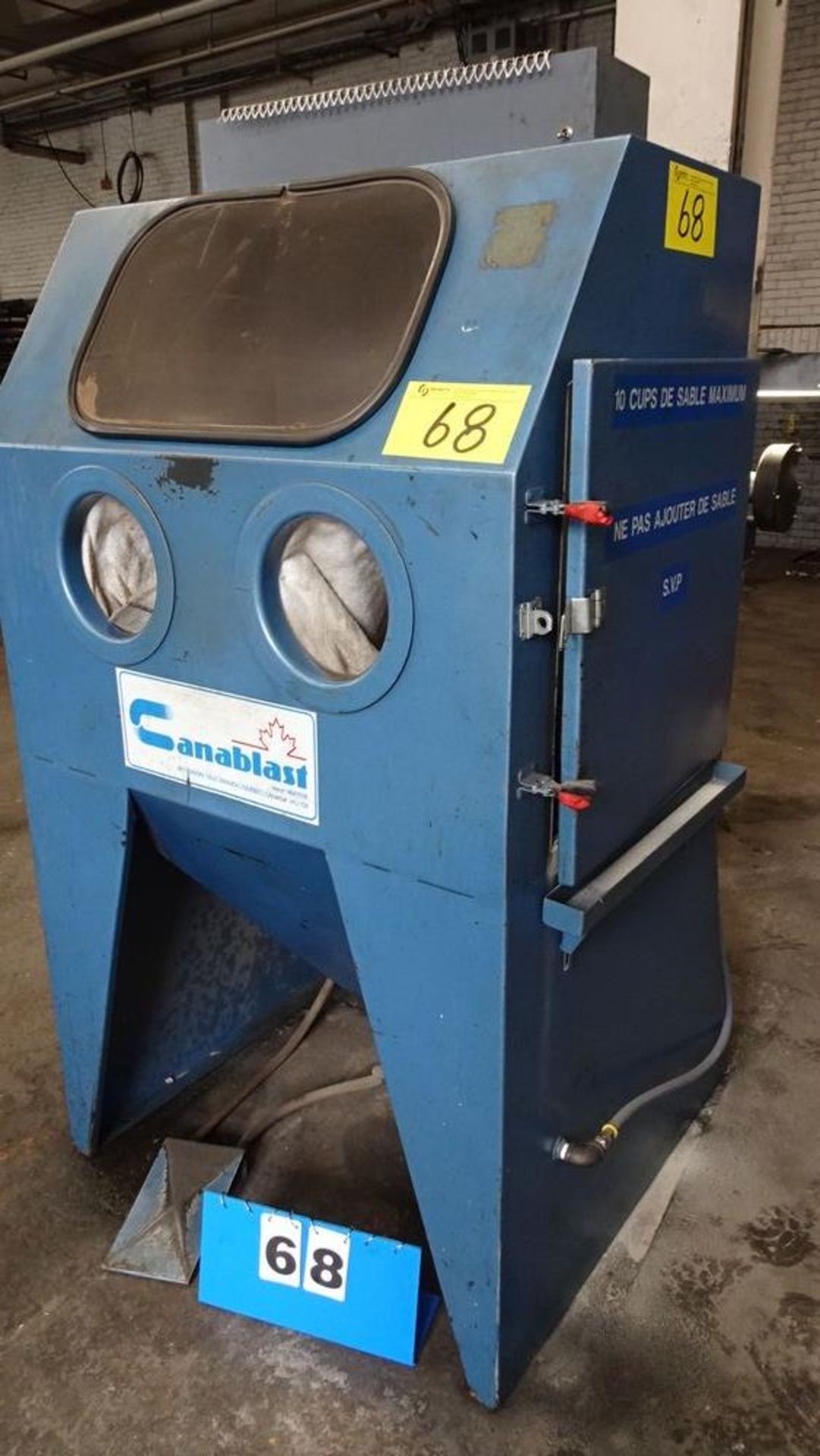 CANABLAST E CAB 3 SANDBLASTING CABINET, 110A, S/N MS 20B1 (RIGGING FEE $25)