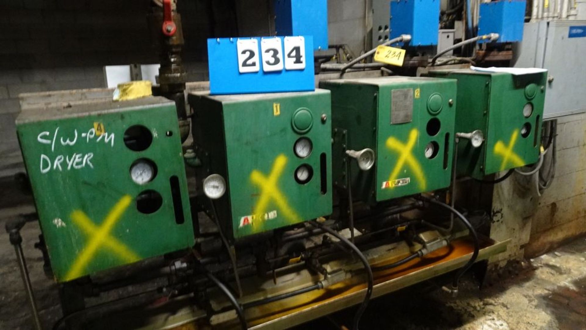 MODEL 3732-RW6 OIL MIST GENERATOR SYSTEM, (4) STATION, S/N Y-8 (SUBJECT TO BULK BID LOT 150)