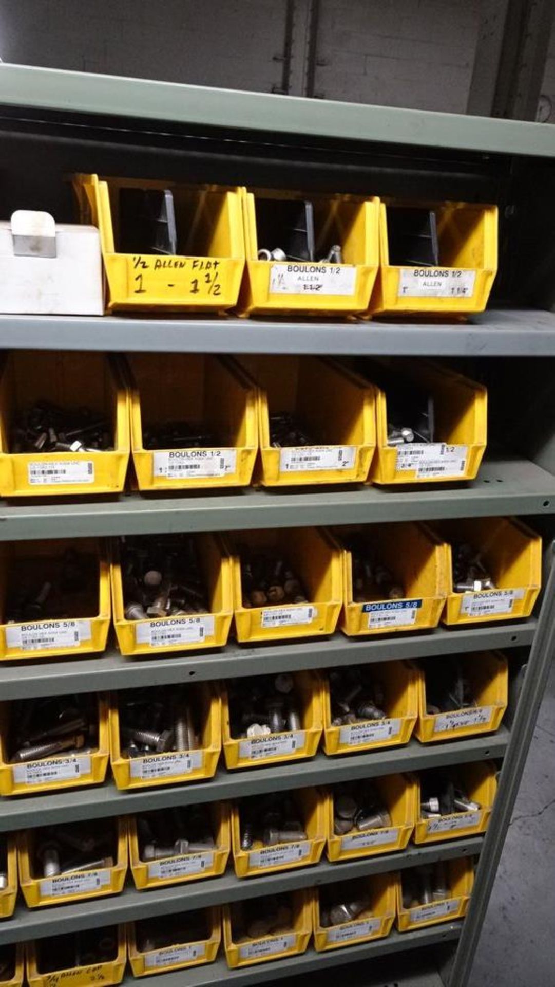 (3) SECTIONS SNAP SHELVING C/W ASSORTED NUTS, BOLTS & BINS - Image 2 of 4