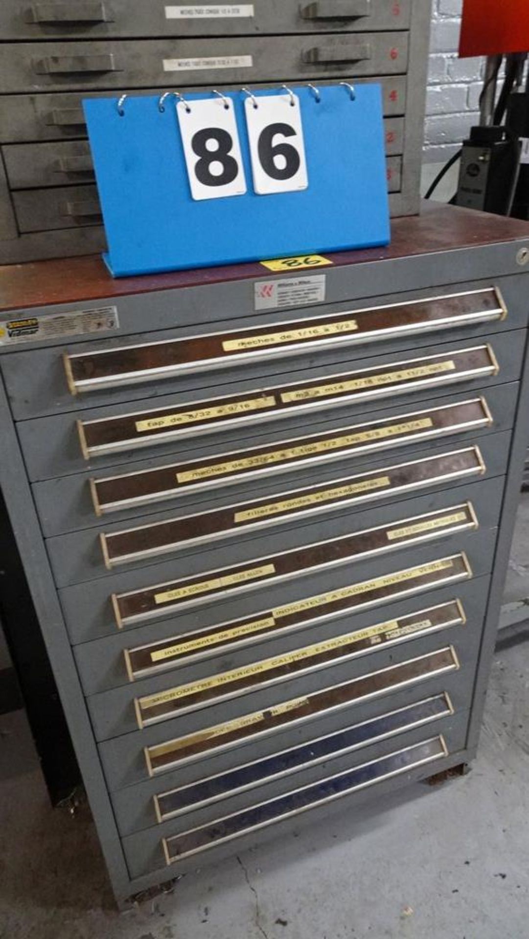 STANLEY 10 DRAWER STORAGE CABINET C/W ASSORTED DRILL BITS, REAMERS, TAPPING HEADS, WRENCHES,