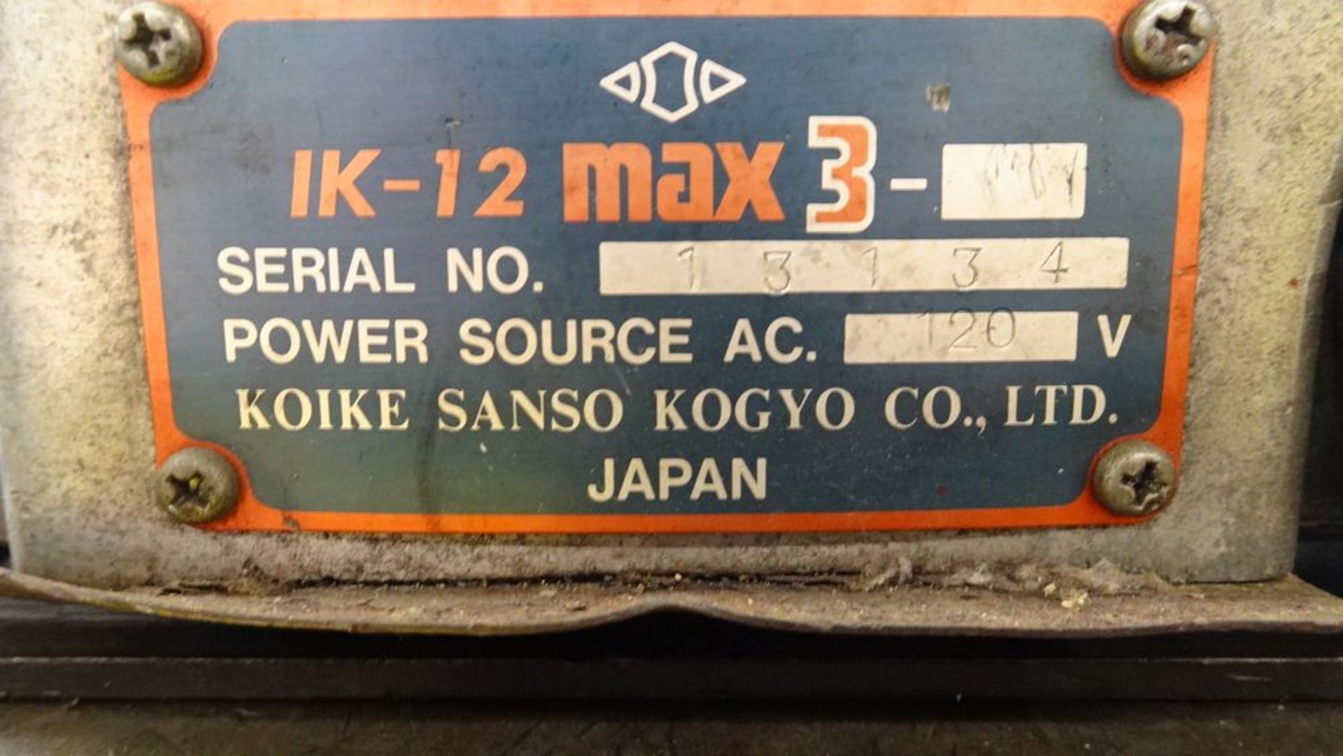 KOIKE IK-12 MAX 3 O/A TRACK CUTTER, 120V C/W (2) 8" LONG RAIL TRACKS, S/N 13134 - Image 3 of 5