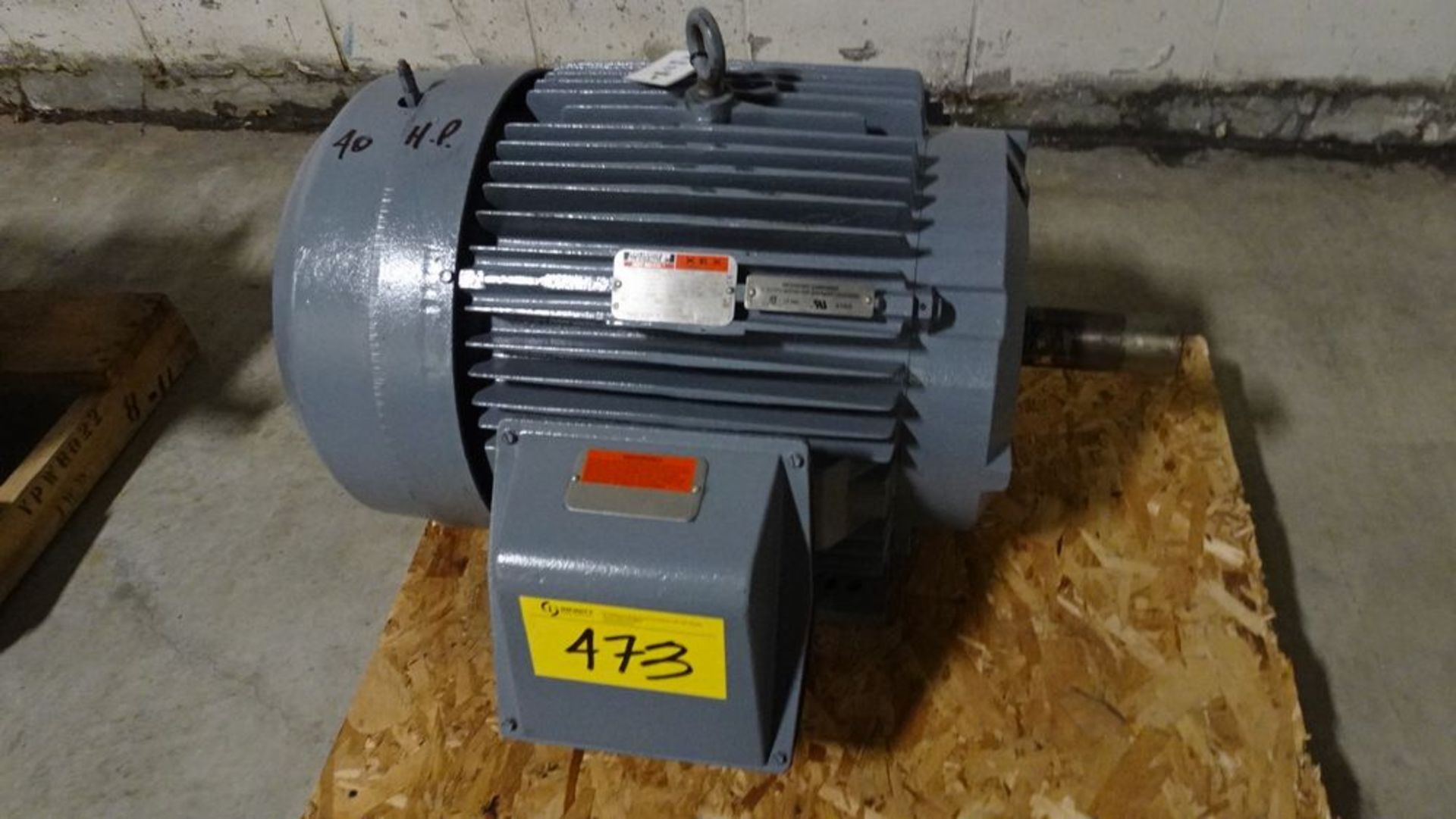 40 HP E/M, 1180 RPM, 575V (RIGGING FEE $25)