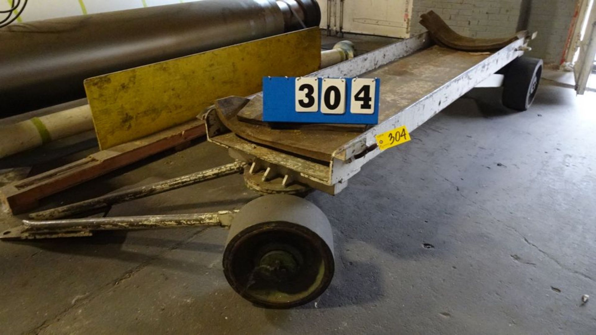 FOUR WHEELED ROLL TRANSFER CART (RIGGING FEE $105)