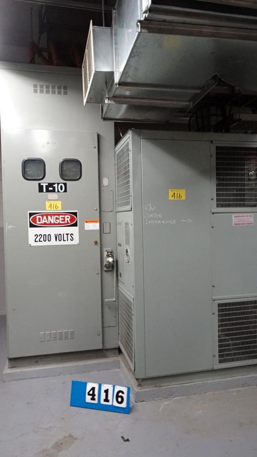 HAMMOND 2400V, 3 PHASE DRY TYPE TRANSFORMER, 3500/4666 KVA, C/W FEDERAL PIONEER 600V, SWITCH, S/N