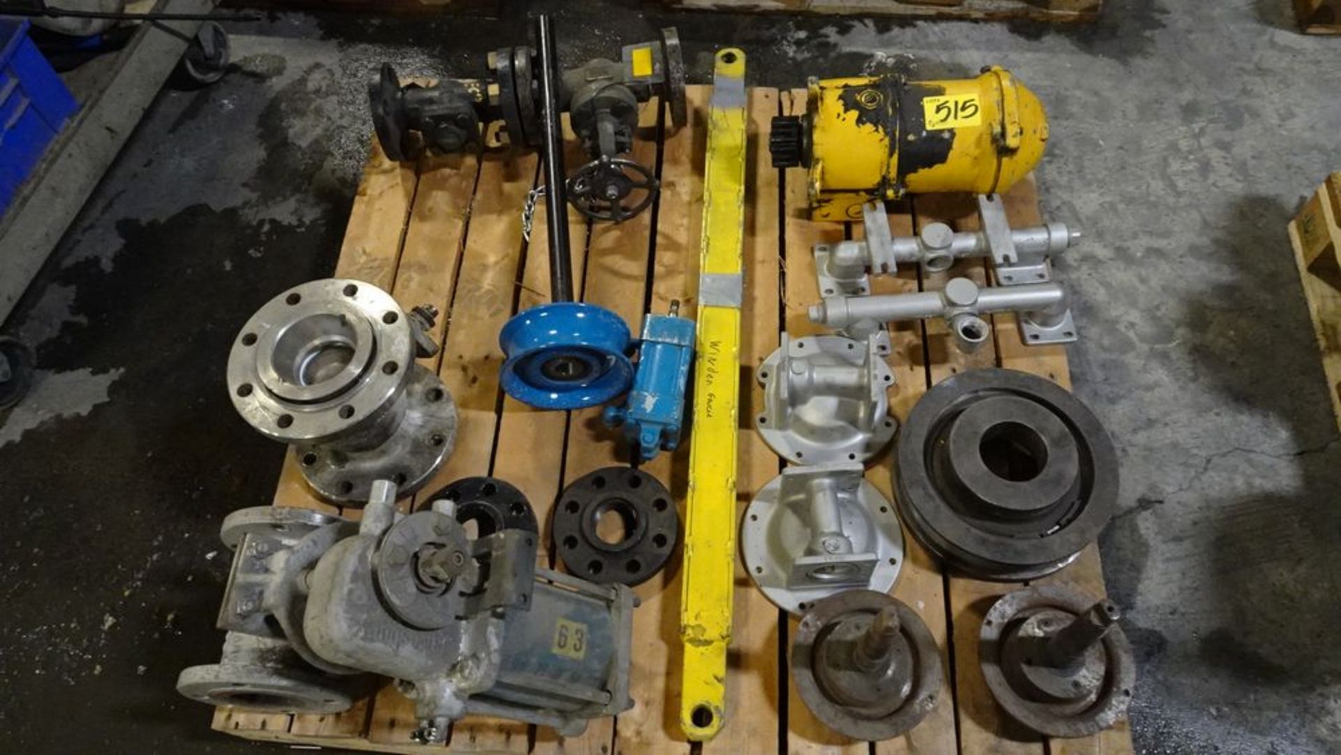 ASSORTED VALVES AND PARTS (RIGGING FEE $25)