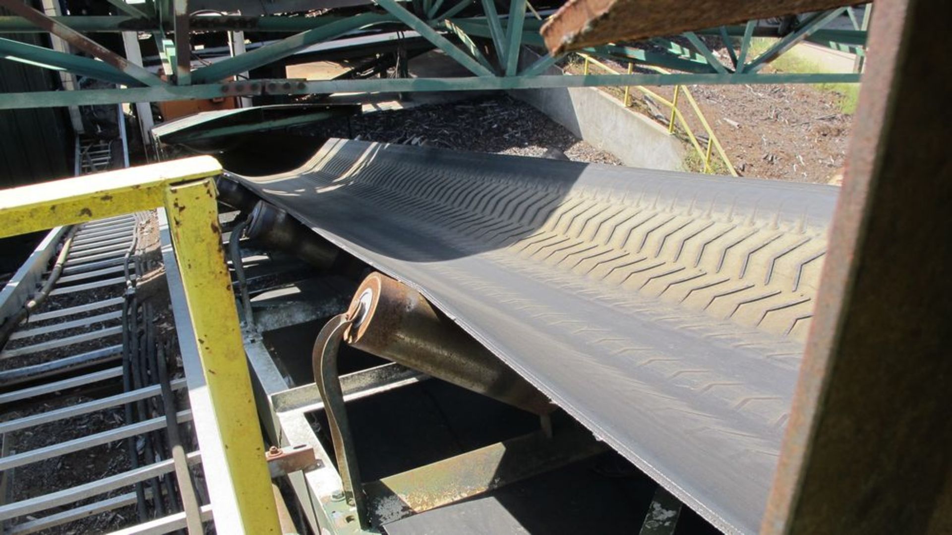 APPROX 53'L INCLINE TROUGH RUBBER BELT (41"W) CONVEYOR W/40HP MOTOR/DRIVE AND ELECTRICAL CALES/ - Image 7 of 7
