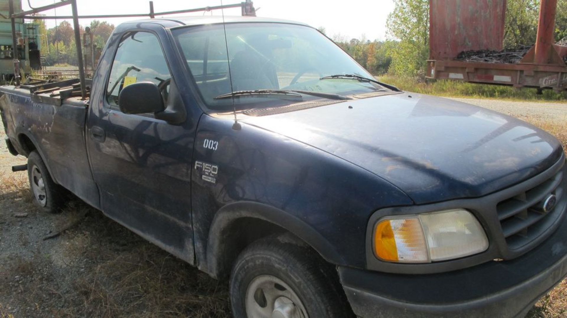 2003 FORD F150 PICKUP TRUCK (AS IS) (AREA 28 - WEST WOOD YARD) - Image 2 of 8