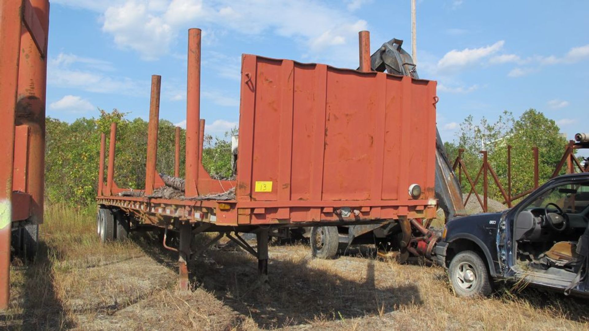 GREAT DANE LOG TRAILER, 40' LONG (AREA 28 - WEST WOOD YARD) - Image 2 of 6