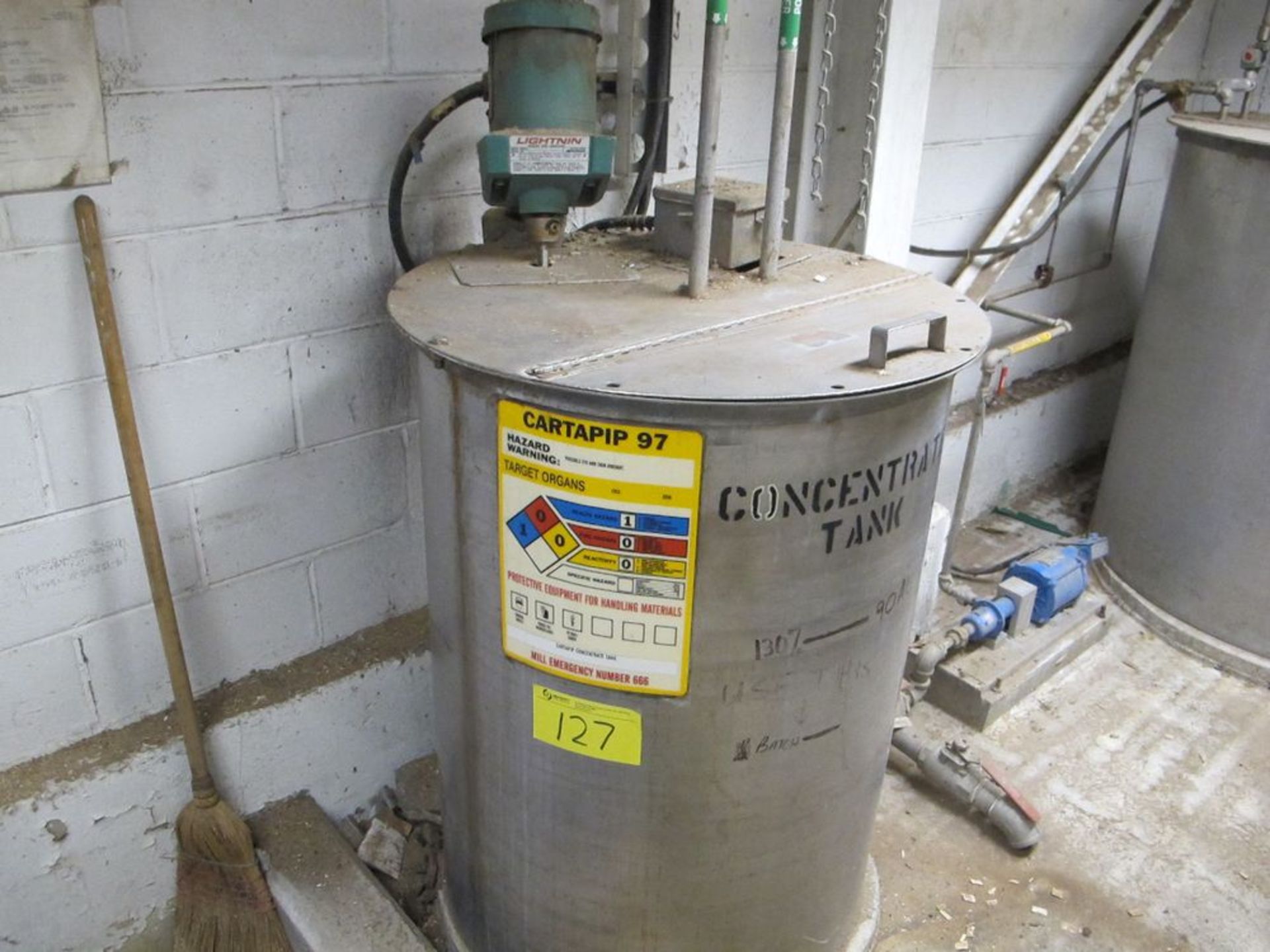 APPROX 100 GALLON STAINLESS STEEL MIXING TANK W/LIGHTNIN MIXER AND PUMP W/MOTOR (WOOD BLDG - 1ST