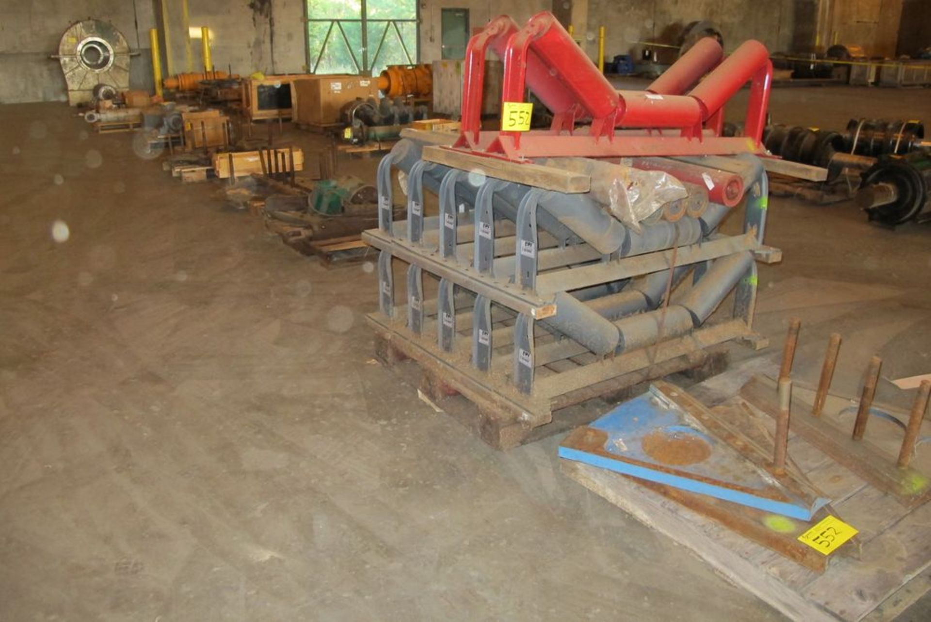 LOT OF 12 PALLETS OF ROTOR BLADES, CONVEYOR, BEAR PILL BOXES, CYLINDER, ROTARY WHEELS AND CASING (