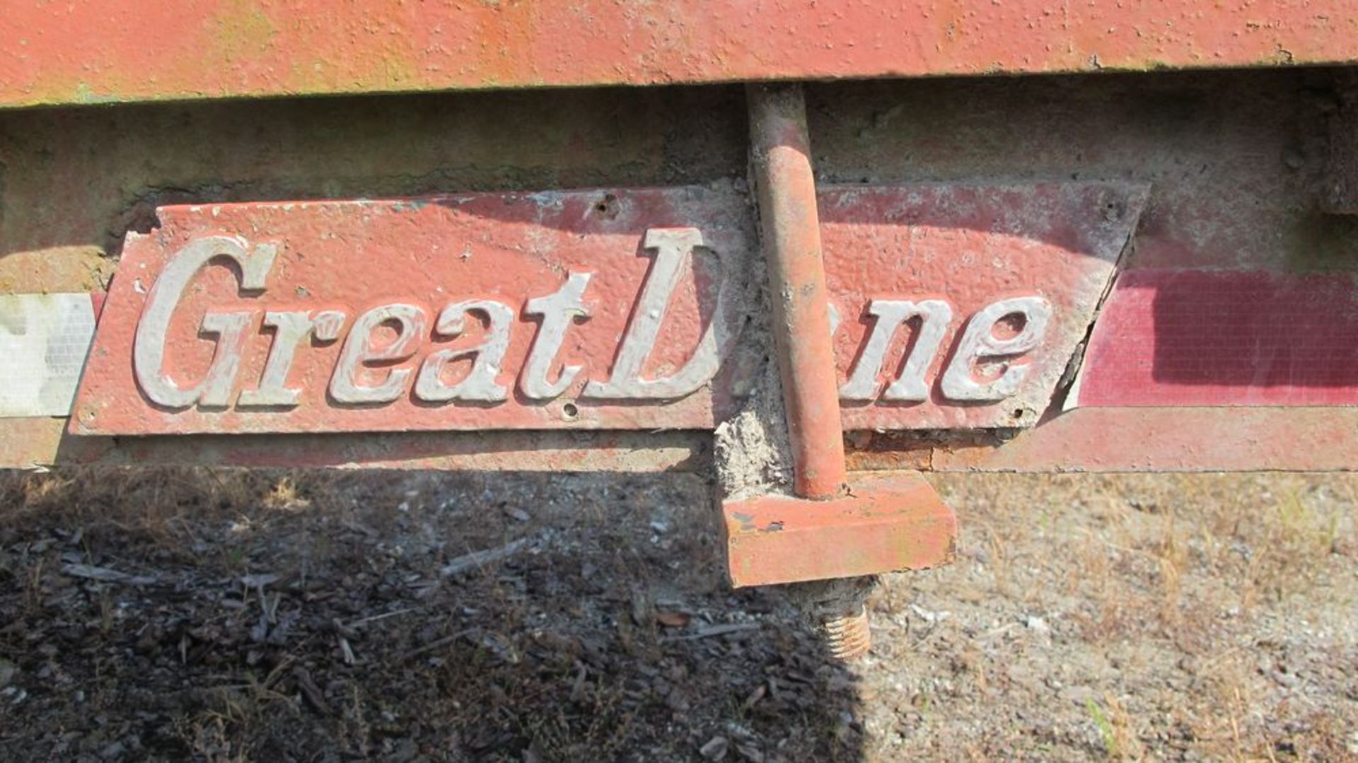 GREAT DANE LOG TRAILER, 40' LONG (AREA 28 - WEST WOOD YARD) - Image 3 of 6