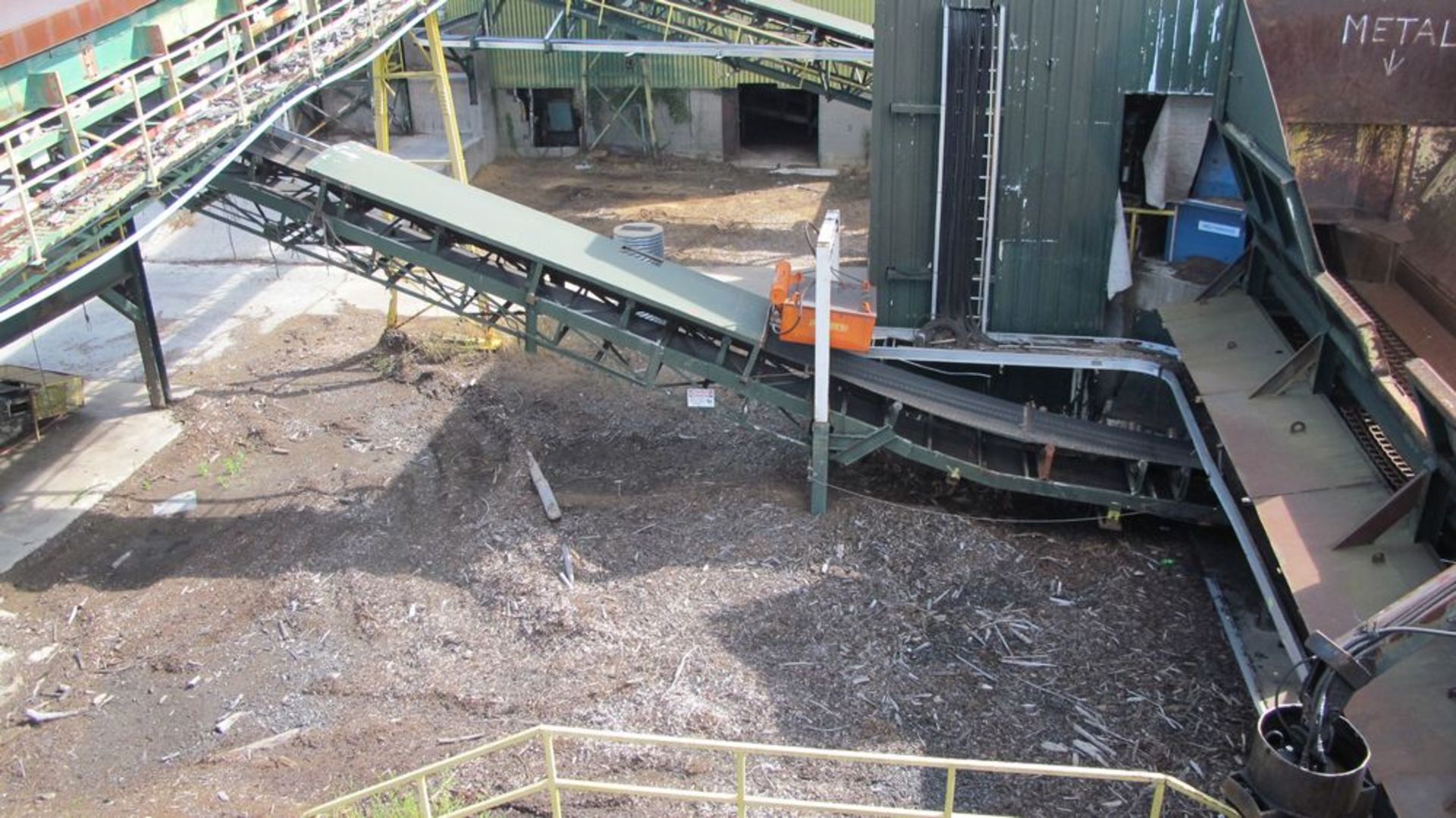 APPROX 53'L INCLINE TROUGH RUBBER BELT (41"W) CONVEYOR W/40HP MOTOR/DRIVE AND ELECTRICAL CALES/