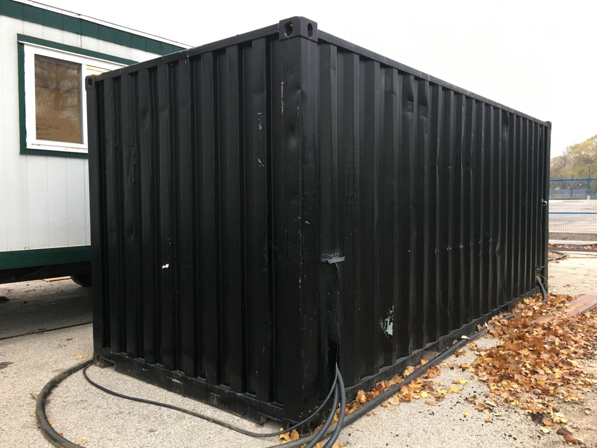 20' X 8' TEMPORARY POWER SEA CONTAINER W/600V TO 400A FUSIBLE DISCONNECT 3 PHASE, 400A/600V - Image 2 of 5