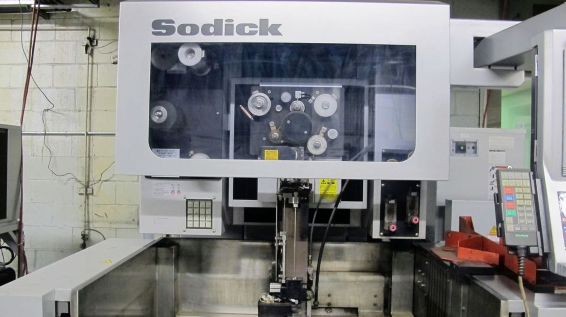 2016 SODICK VZ500L Wire EDM, LN2W Control, s/n T0311, Travels: X-500mm, Y-350mm, Z-250mm - Image 8 of 15