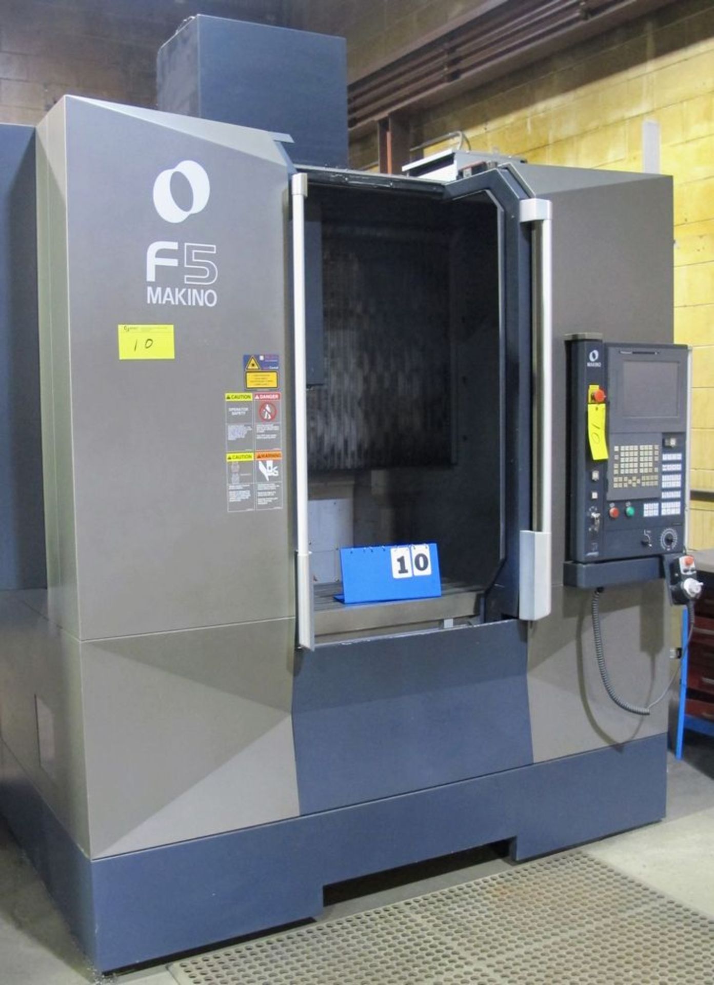 2014 MAKINO F5 CNC Vertical Machining Center, s/n V150789 (9,576 Spindle Hrs), 20” x 40” Table (